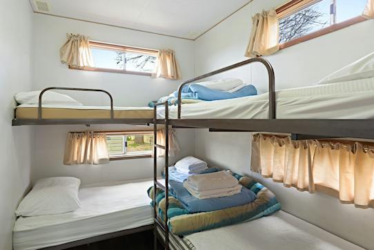 Discovery Parks - Robe, Standard 2 Bedroom Cabin - Pet Friendly
