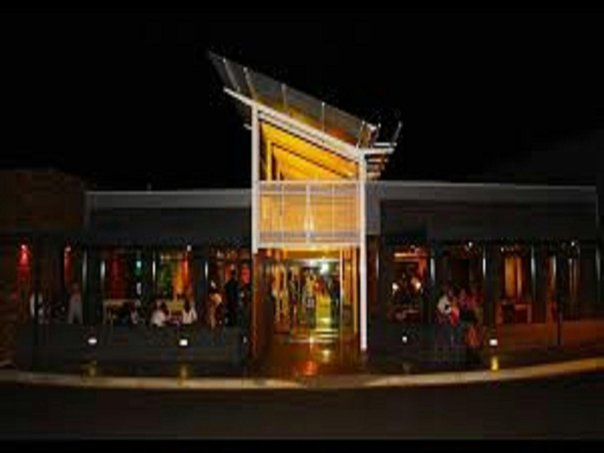 Westside Hotel Bar and Bistro