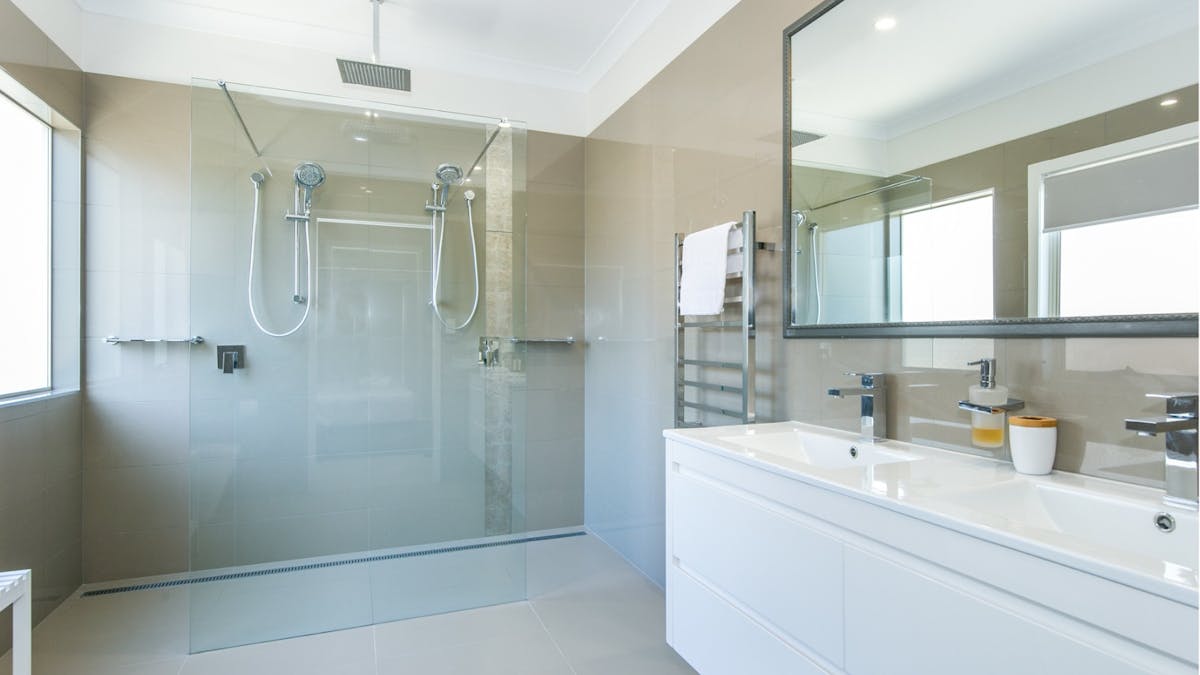 Master ensuite