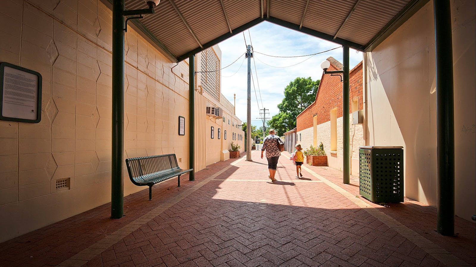 Kiesling Lane Heritage Walk