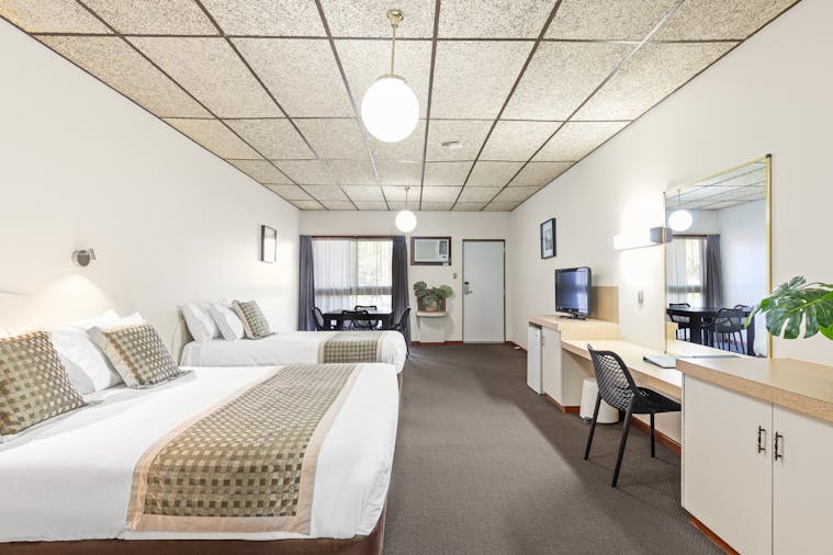 Spa Twin Suite