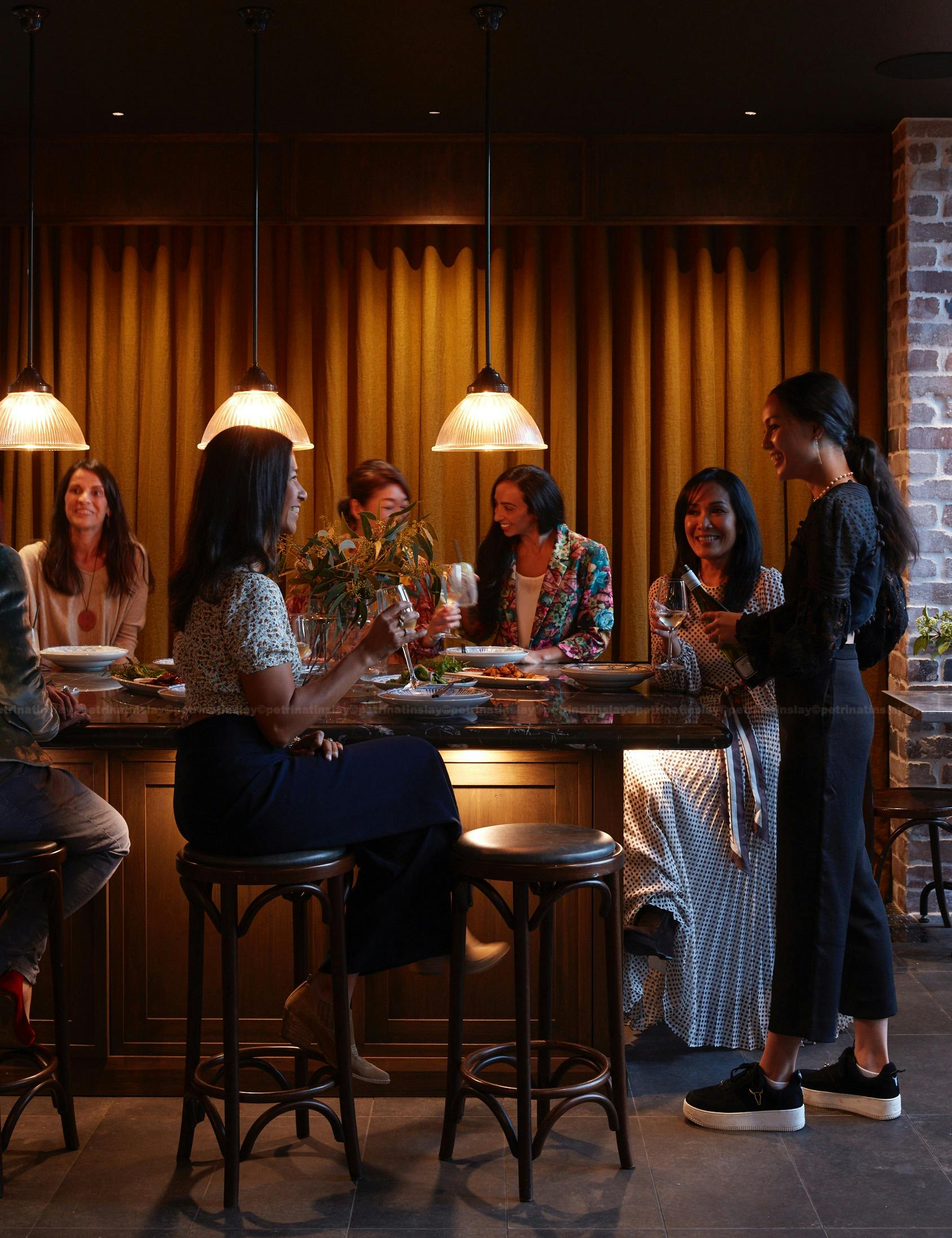 실내 식사 공간