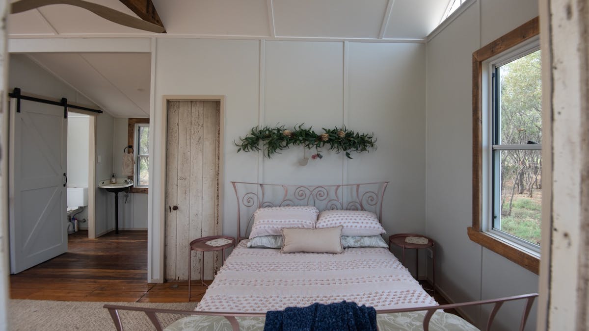 Queen Size bed in Wellshot Cottage