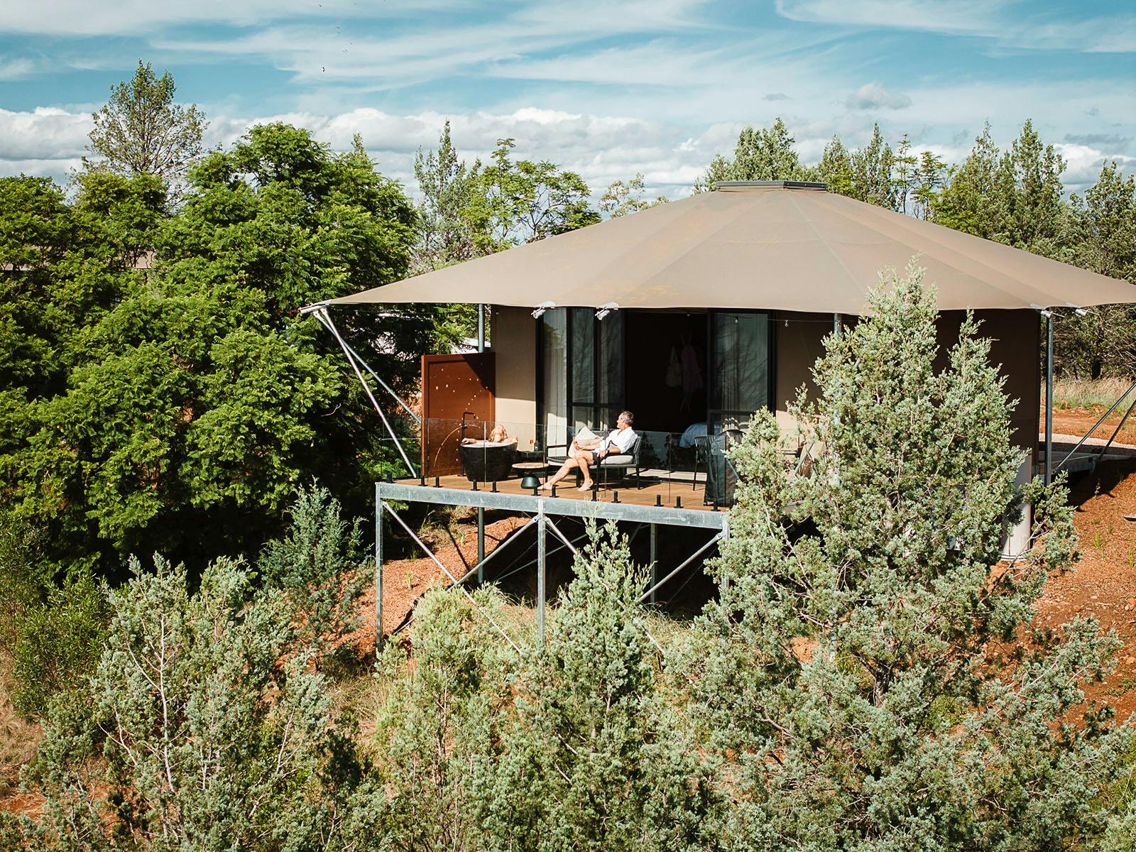 ワイルダーラックス レイク キーピット - ブッシュの中にあるテント