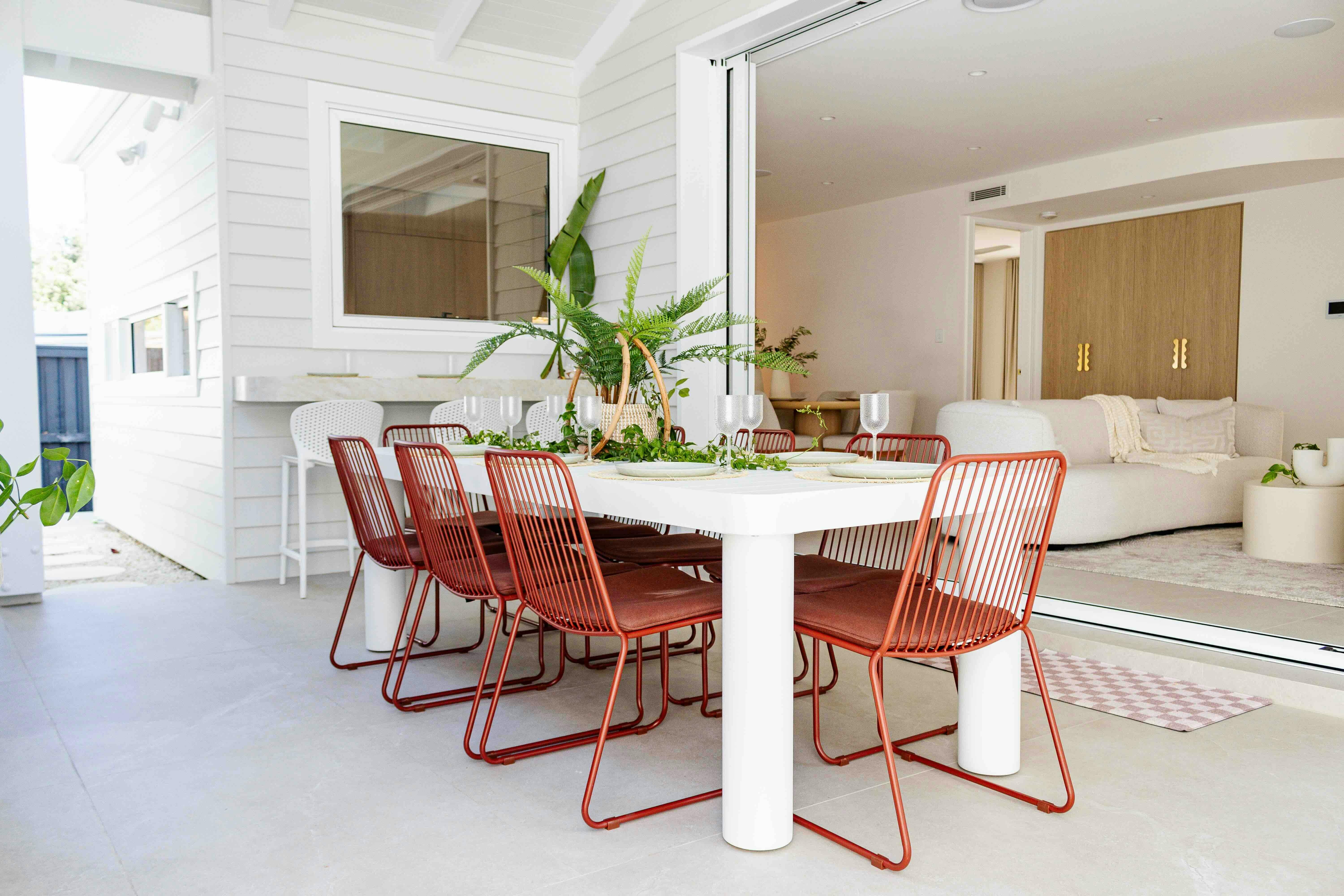 Sestra Beach House Fingal Bay Alfresco dining and BBQ