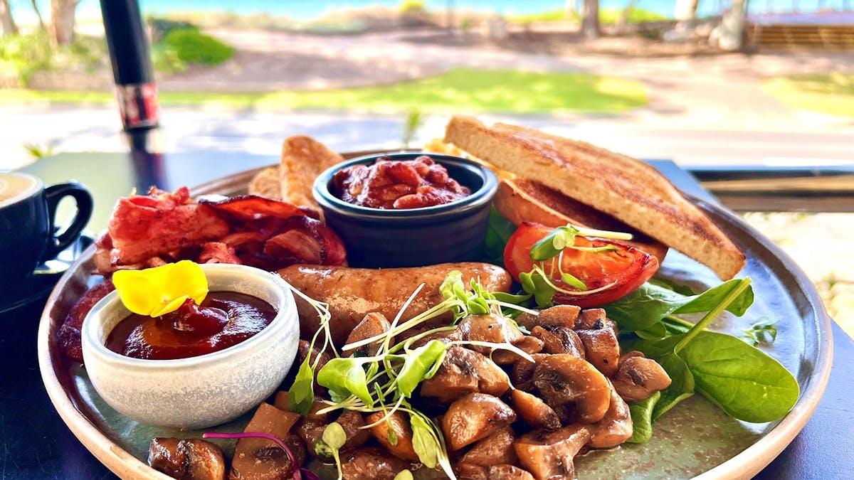 the perfect place to enjoy breakfast by the Bay