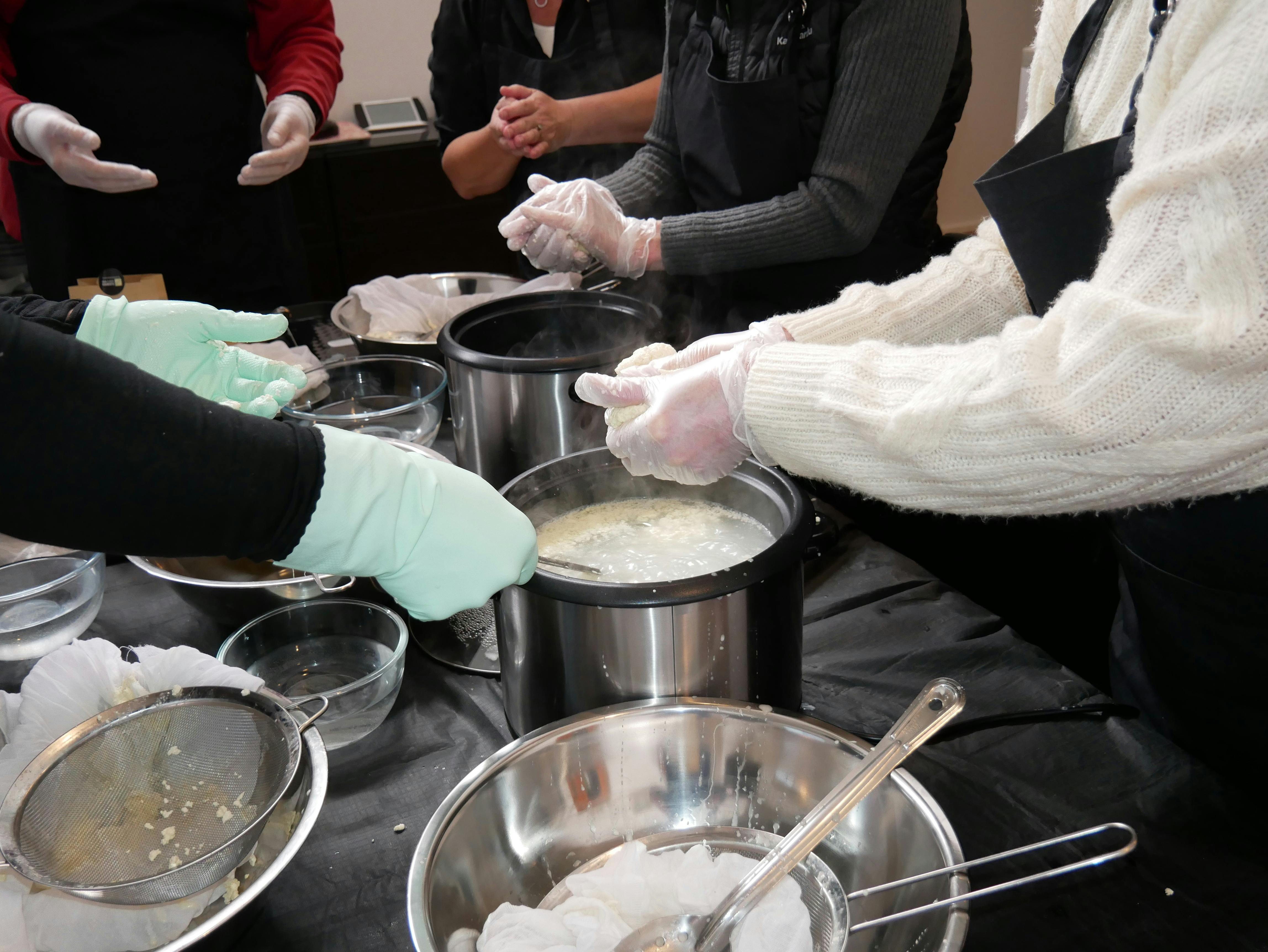 Fleurieu Food and Wine Cheese Making