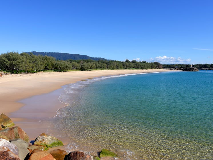 Pilot beach dunbogan mid north coast kid and child friendly swimming beach