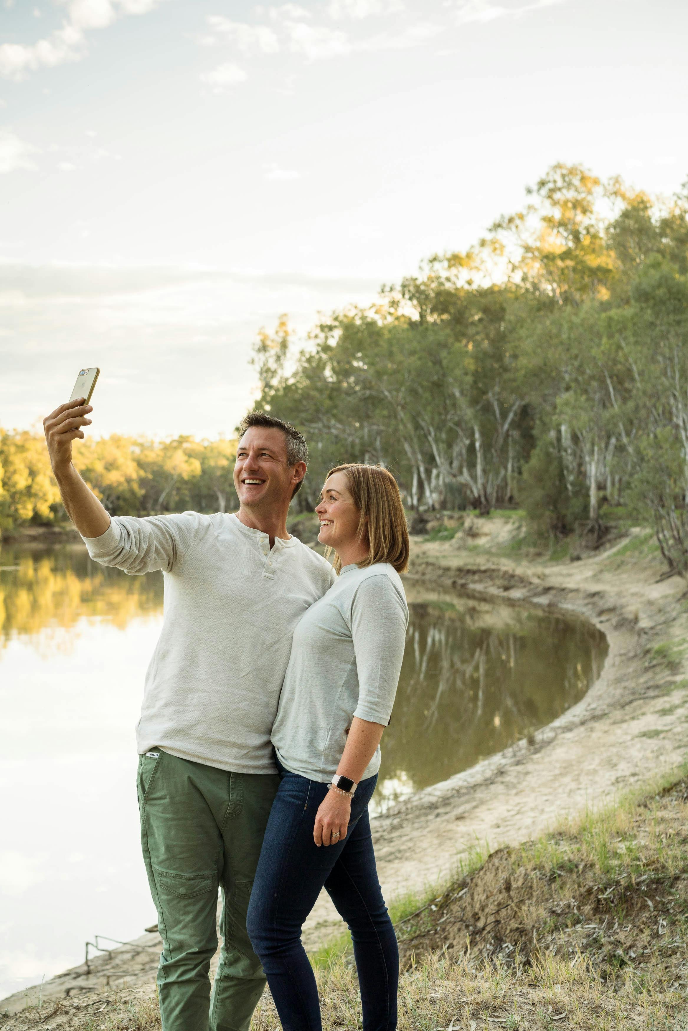 Darlington point, Murrumbidgee River, Kidman Way, Riverina