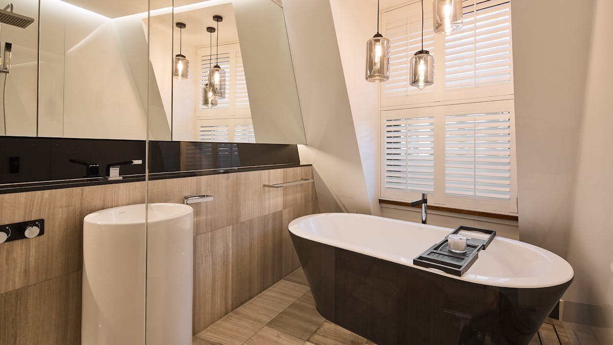 The Inchcolm Bathroom
