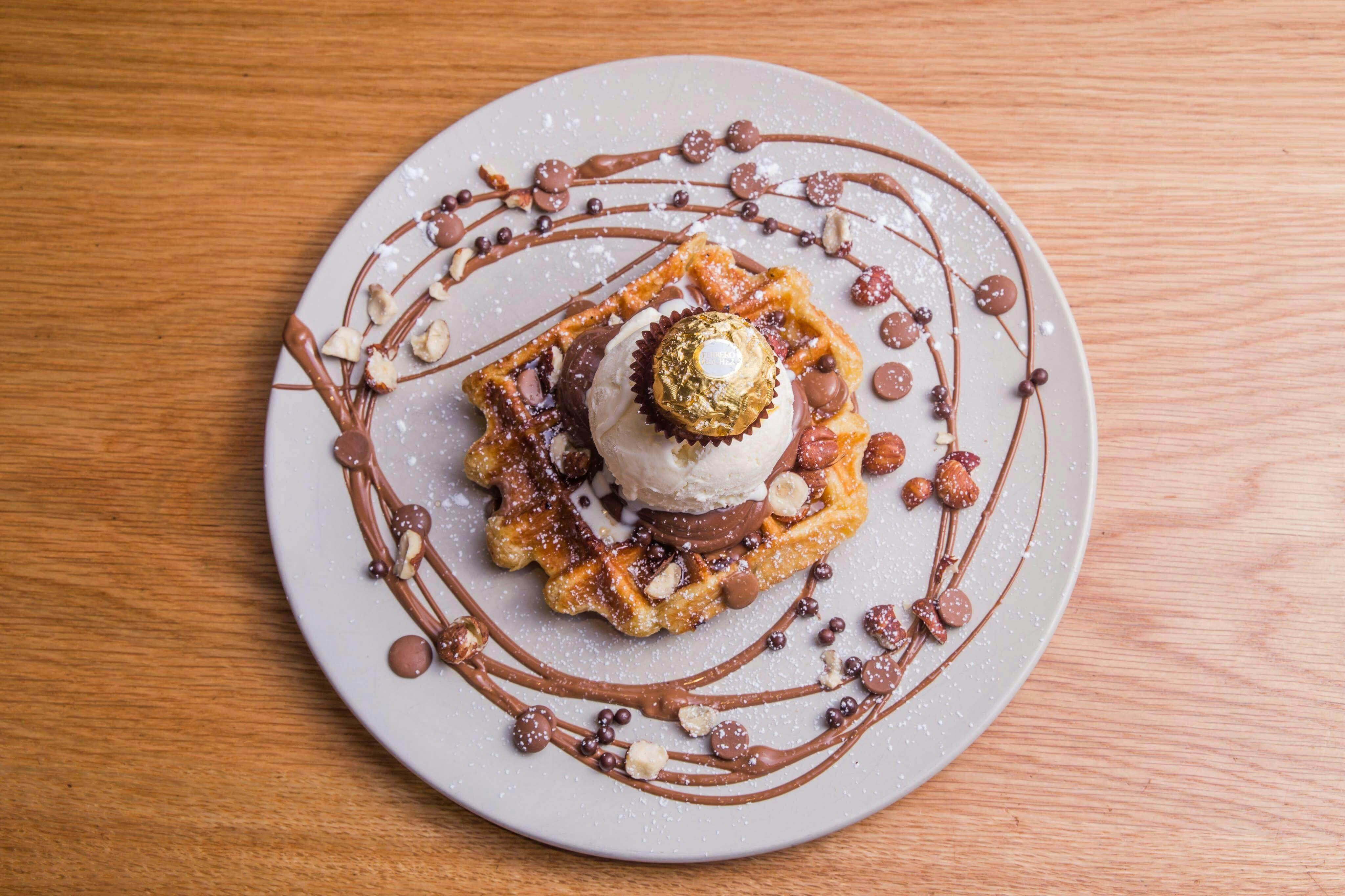 St. Louis House of Fine Ice Cream & Dessert: Tea Tree Plaza