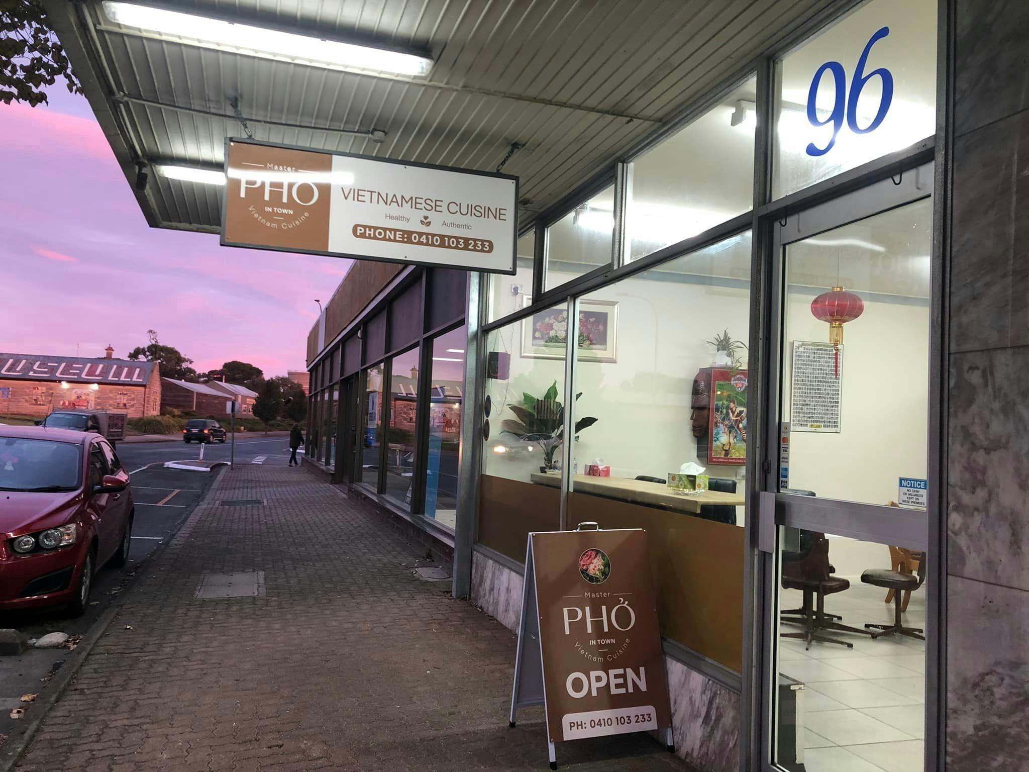 Master Pho' In Town