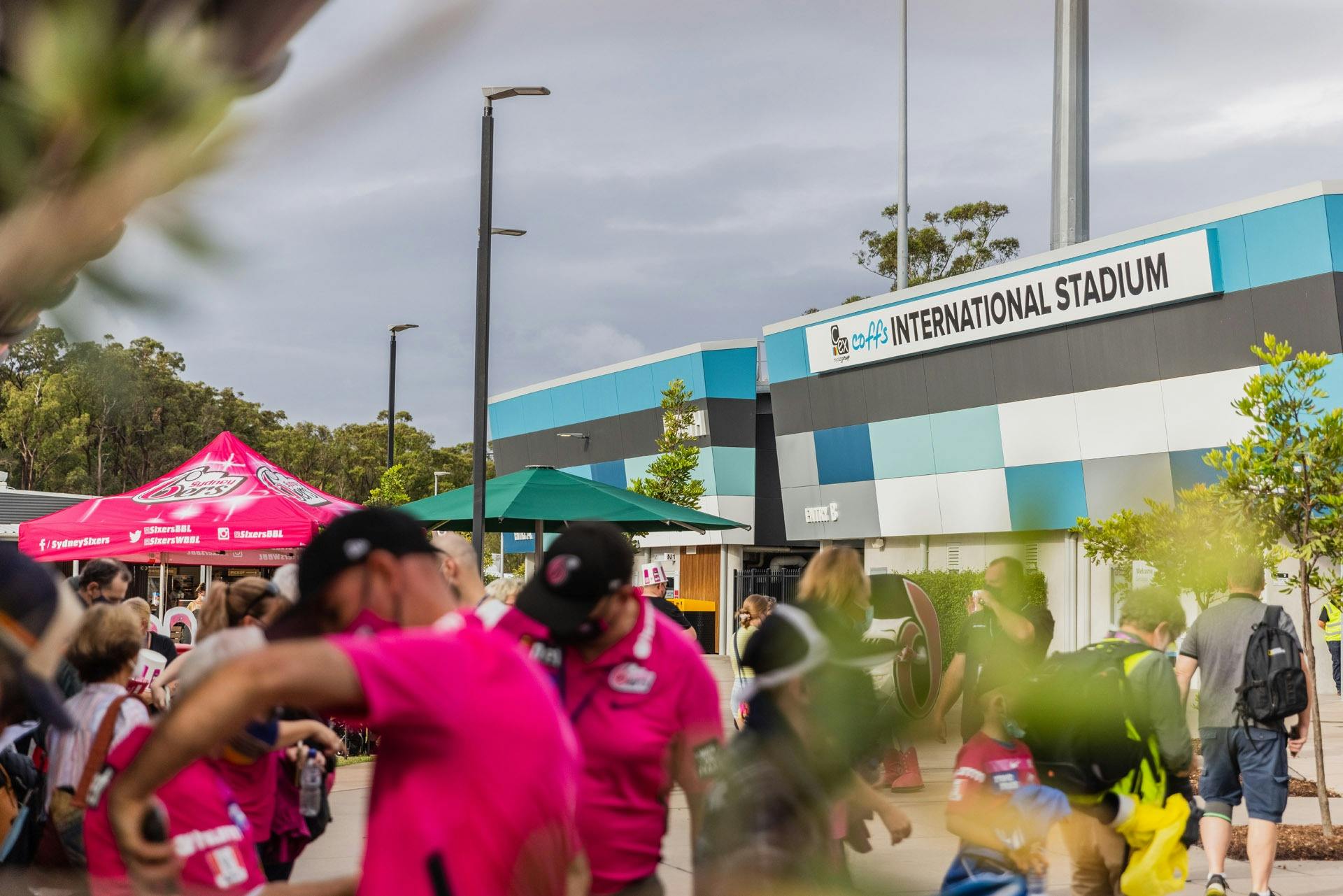 BBL - Sydney Sixers v Brisbane Heat