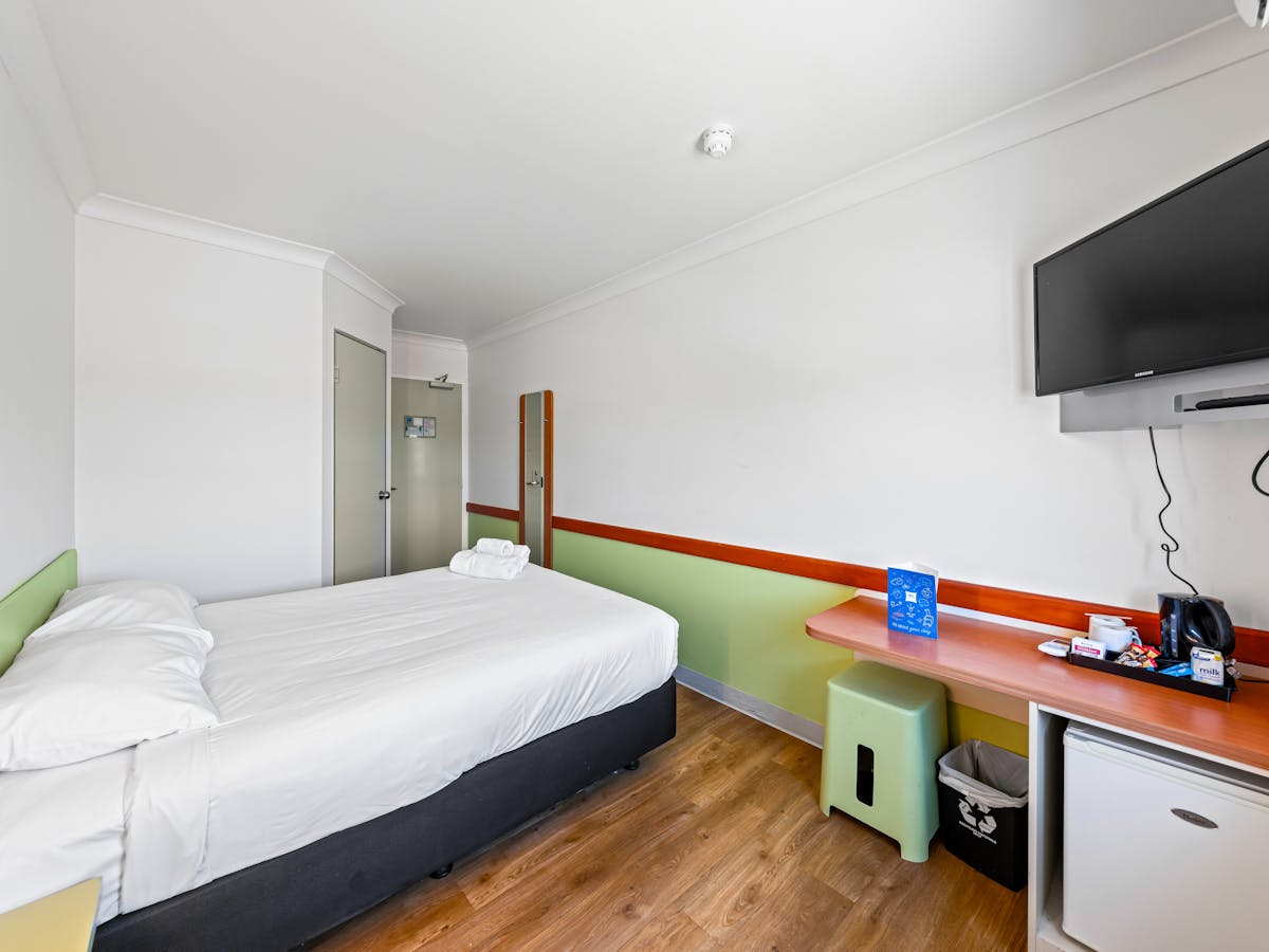Queen Room