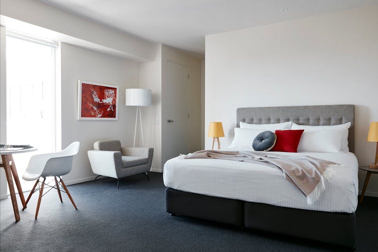 Deluxe Studio Suite