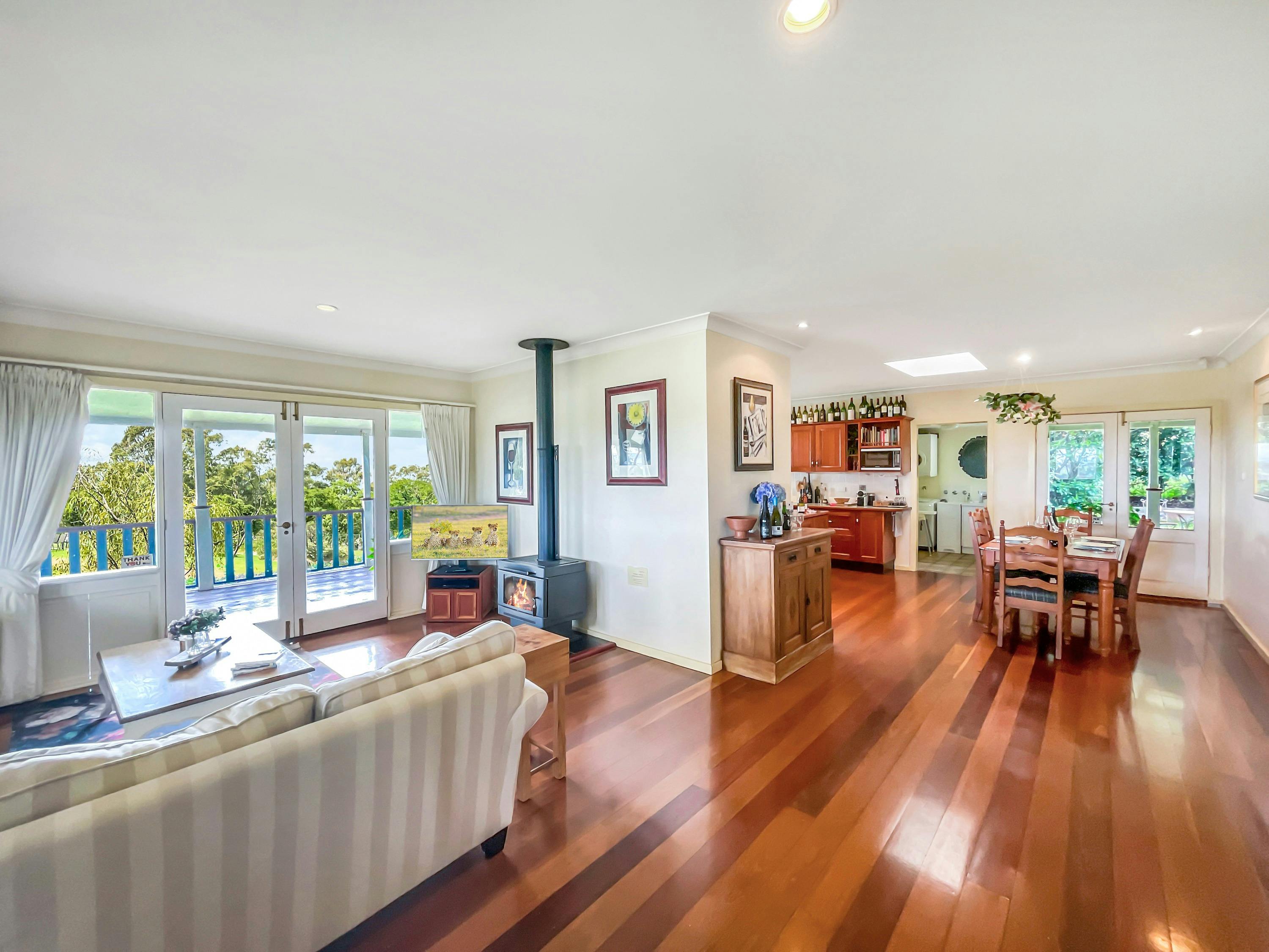 ラウンジダイニング プロミス1