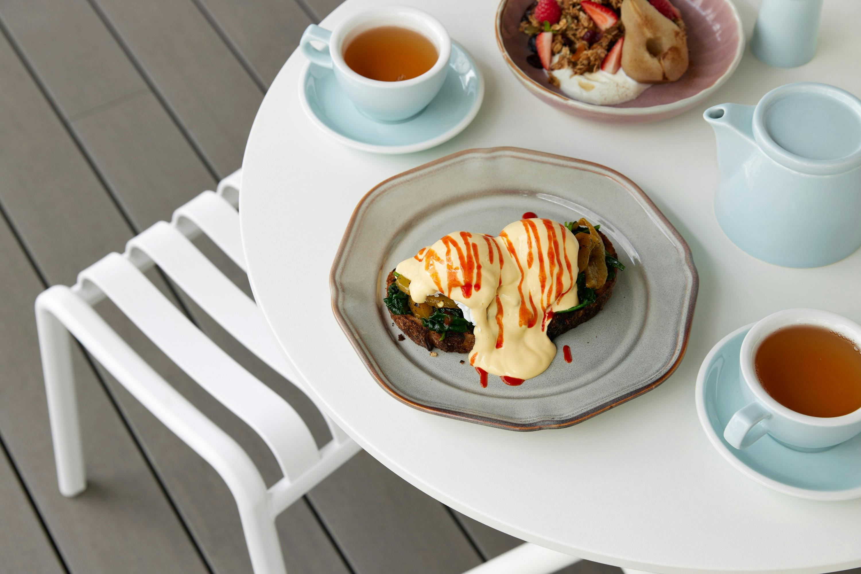 Cottage Kitchen Eggs Benedict and Granola