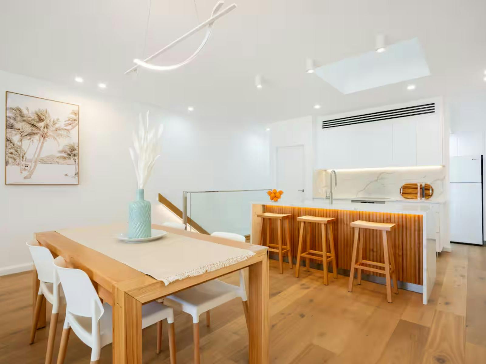 Pure Aqua - Dining Area