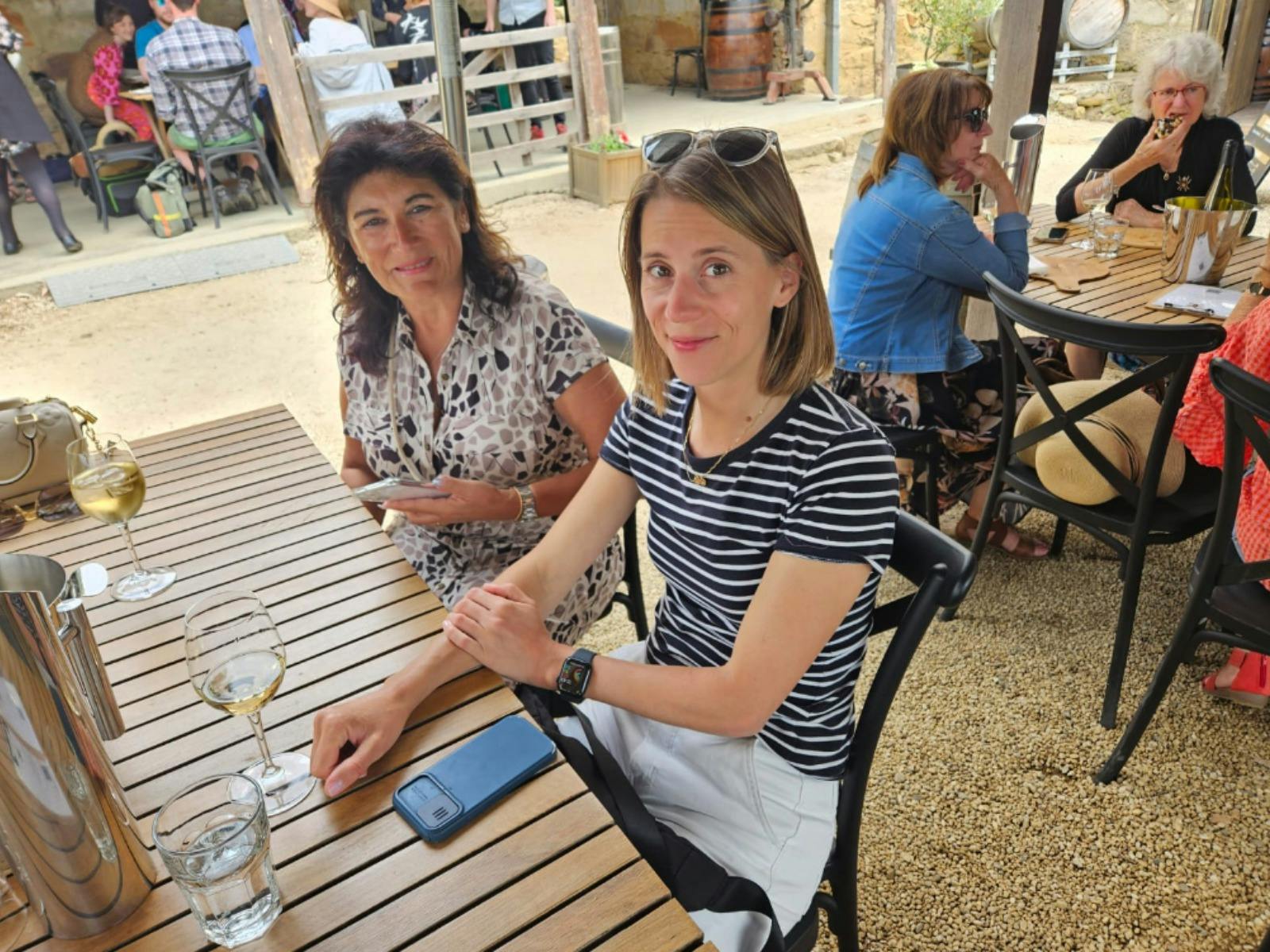 Coal River Valley Luxury Escape: Wine, Cheese & Chocolate Indulgence