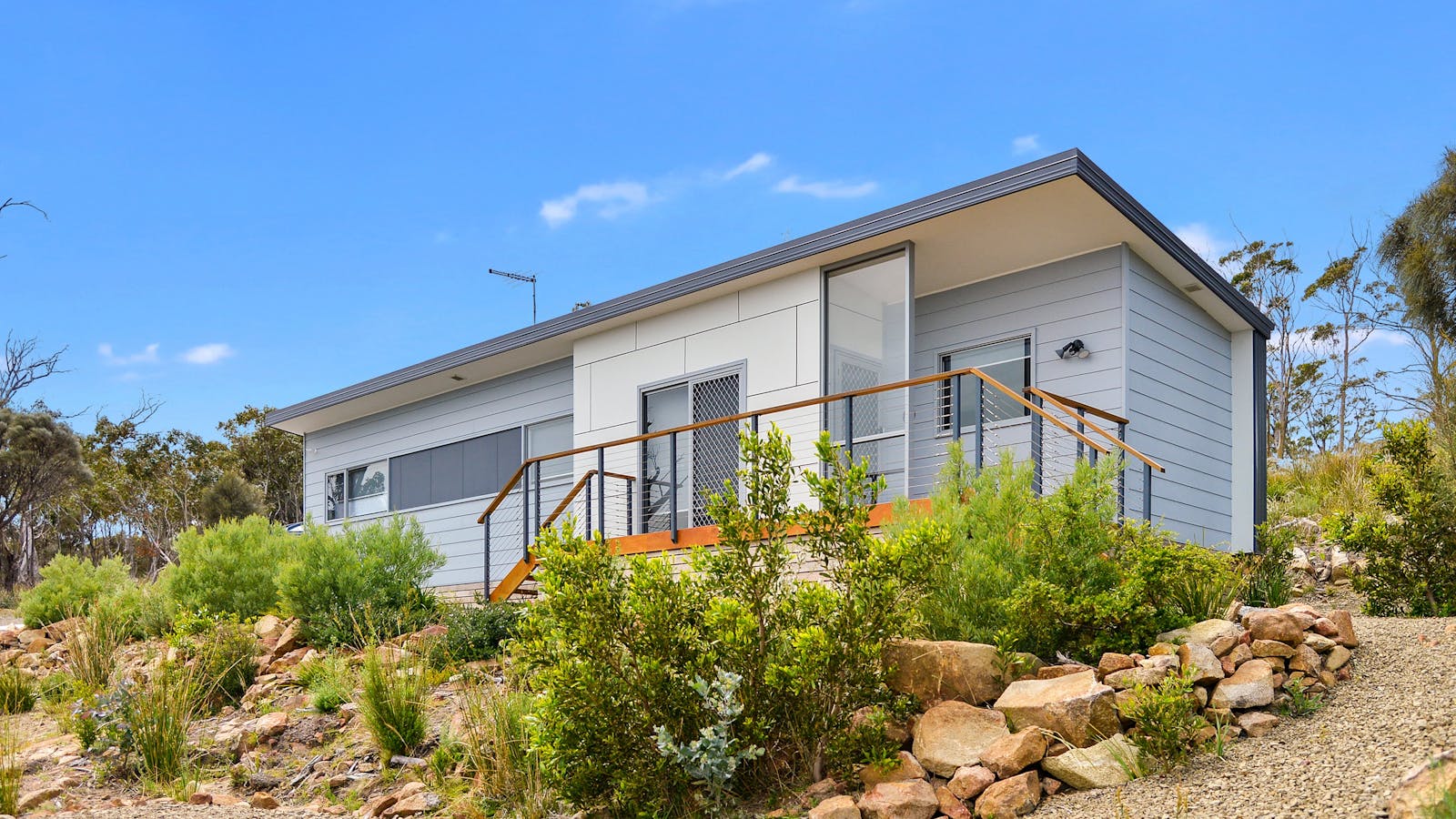 The Wesley 1BR, 1 BATHROOM