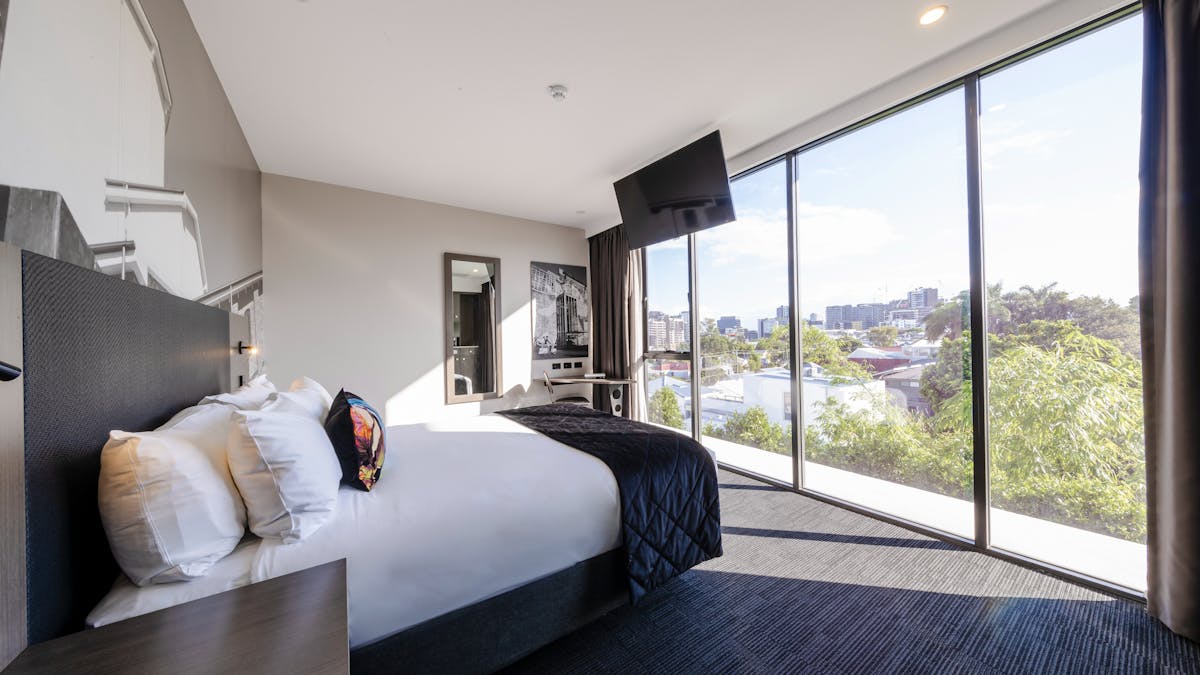 Superior City View Queen Room