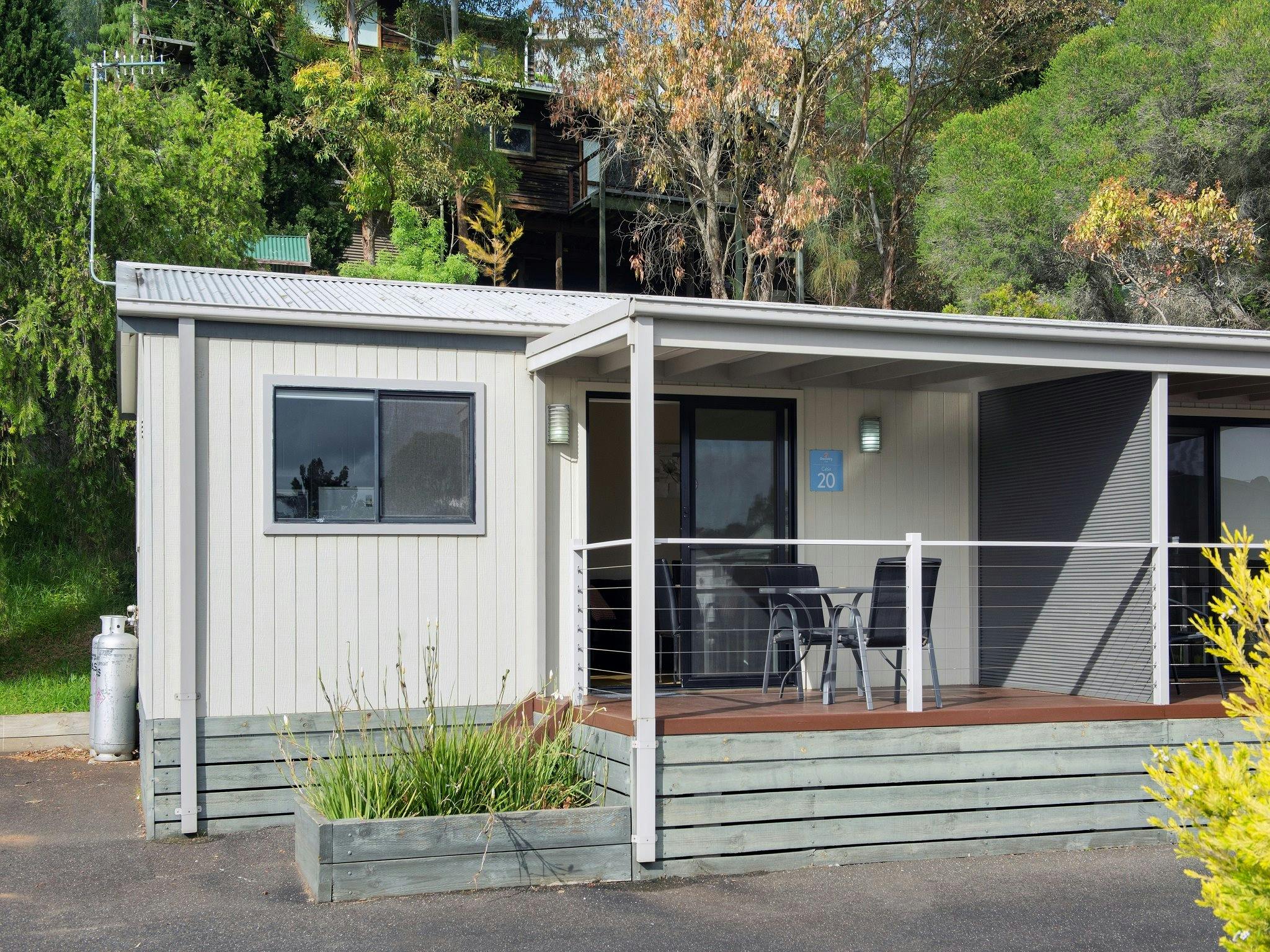 Deluxe Spa Cabin - Sleeps 2