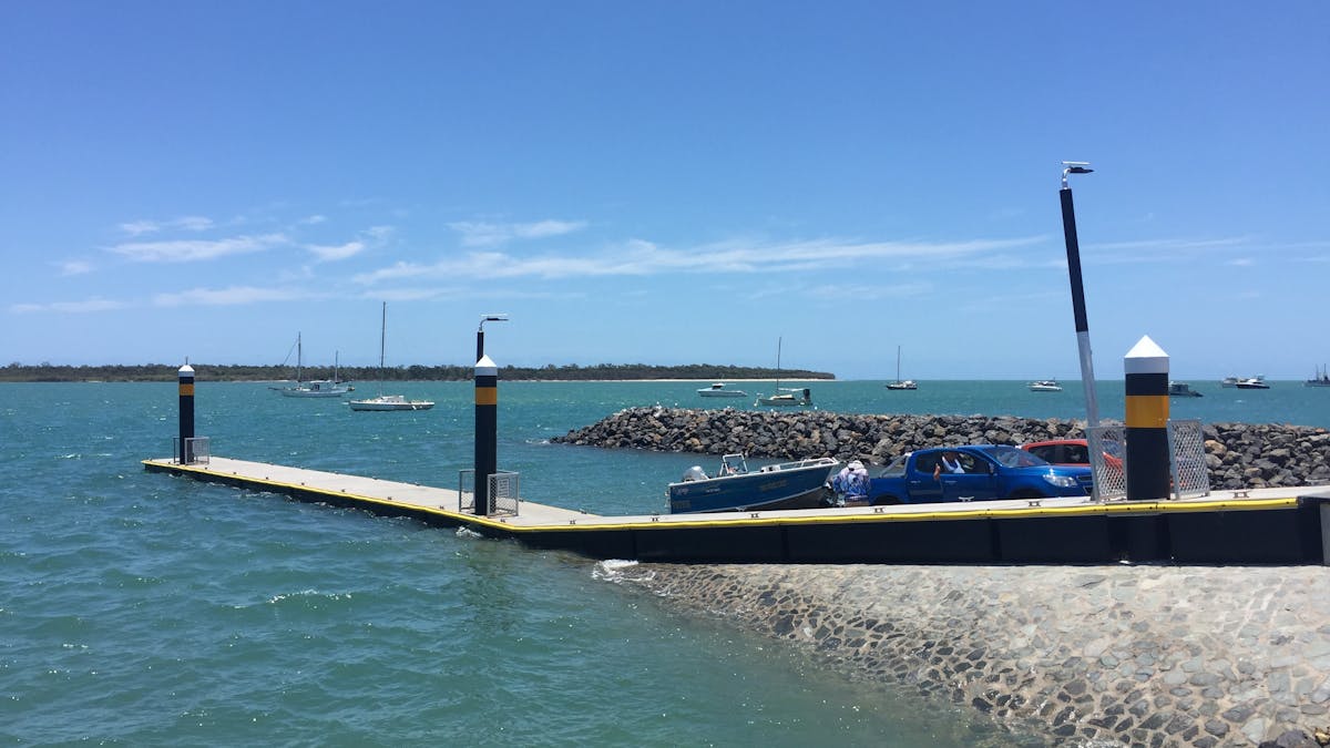 photo showing the Burrum Heads boat ramp and pontoon