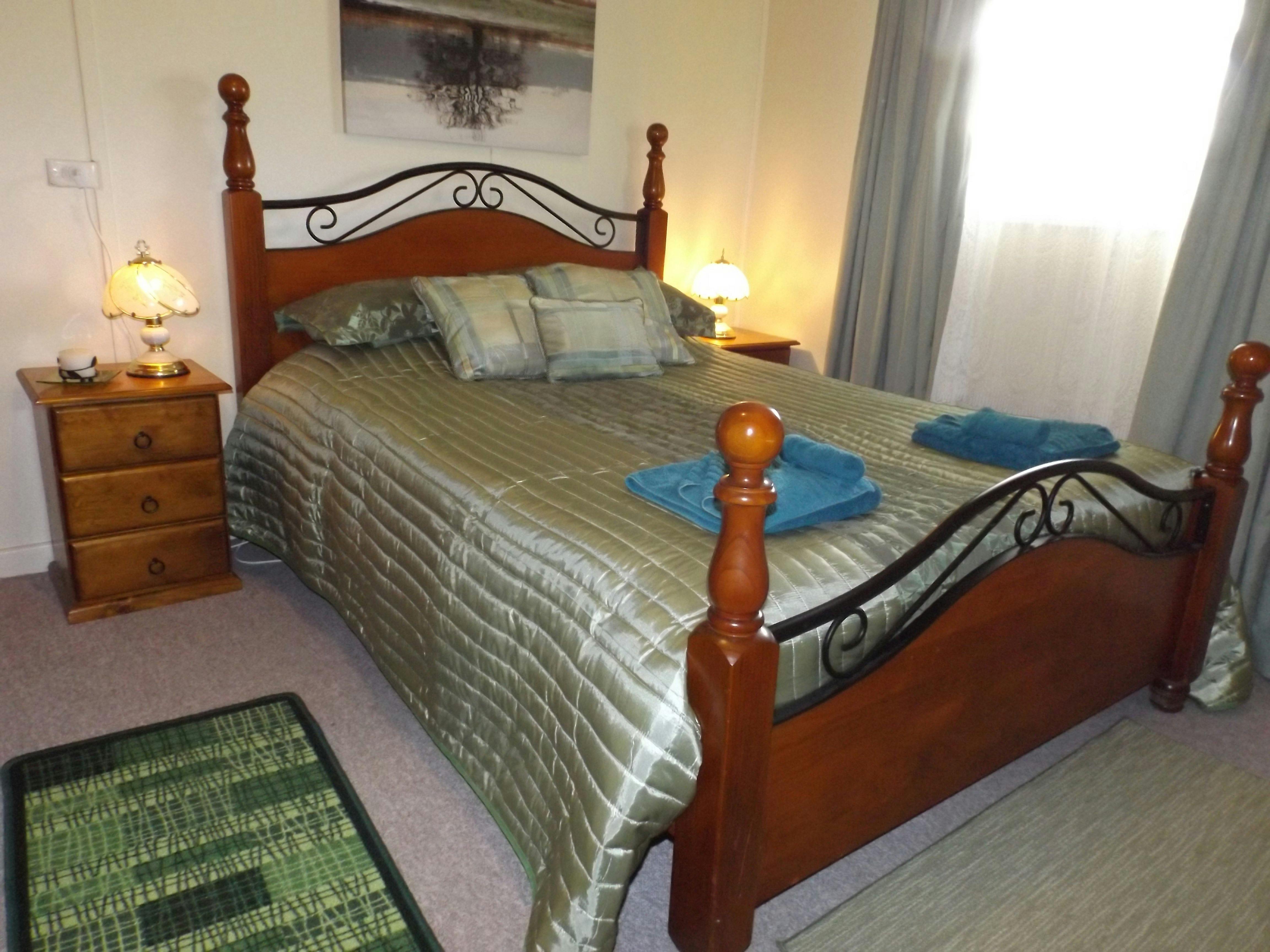 Kirazz House, second bedroom, queen