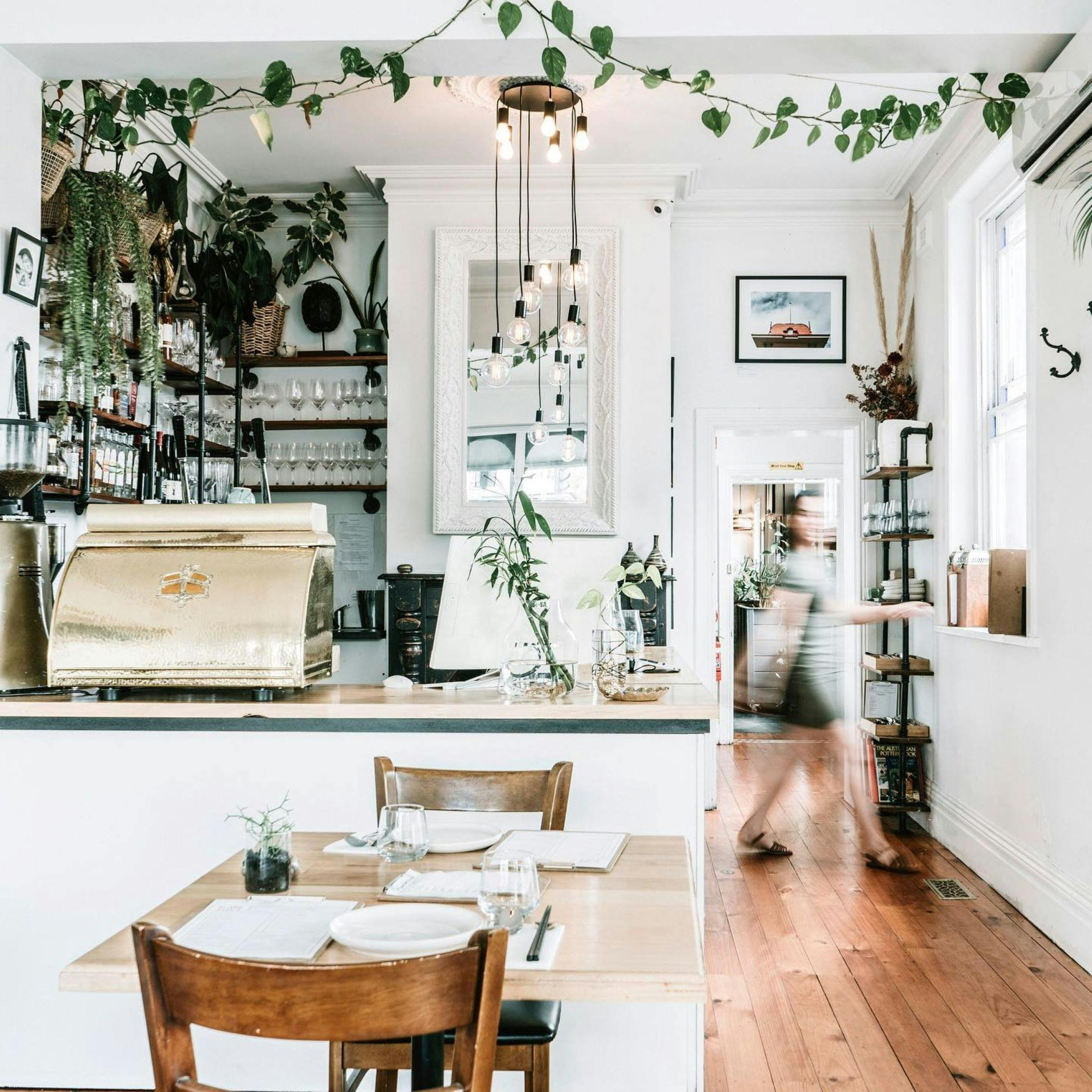 Baah Lah interior