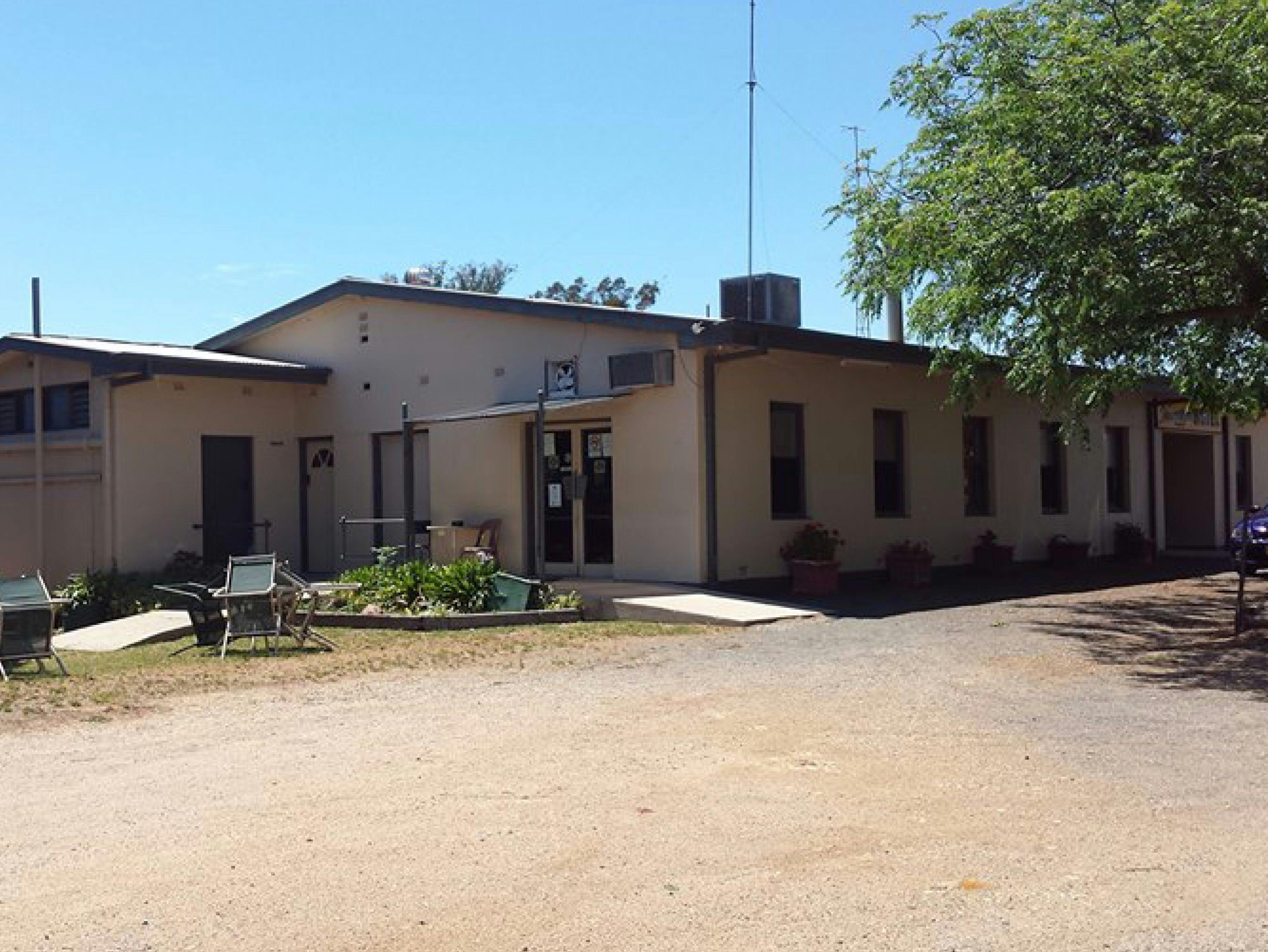Farmers Inn Burrumbuttock