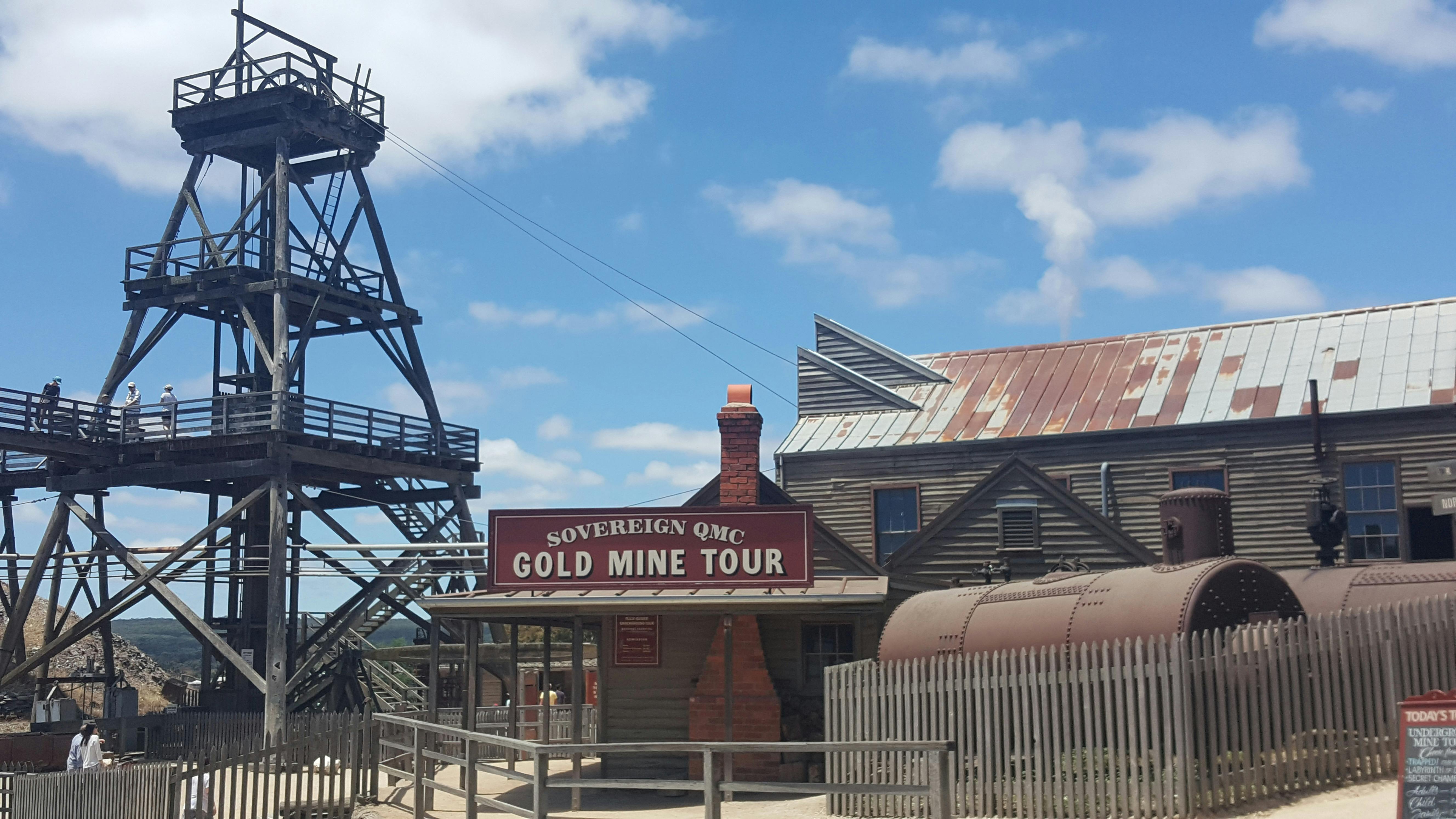 Sovereign Hill and Ballarat Wildlife Park Private Tour