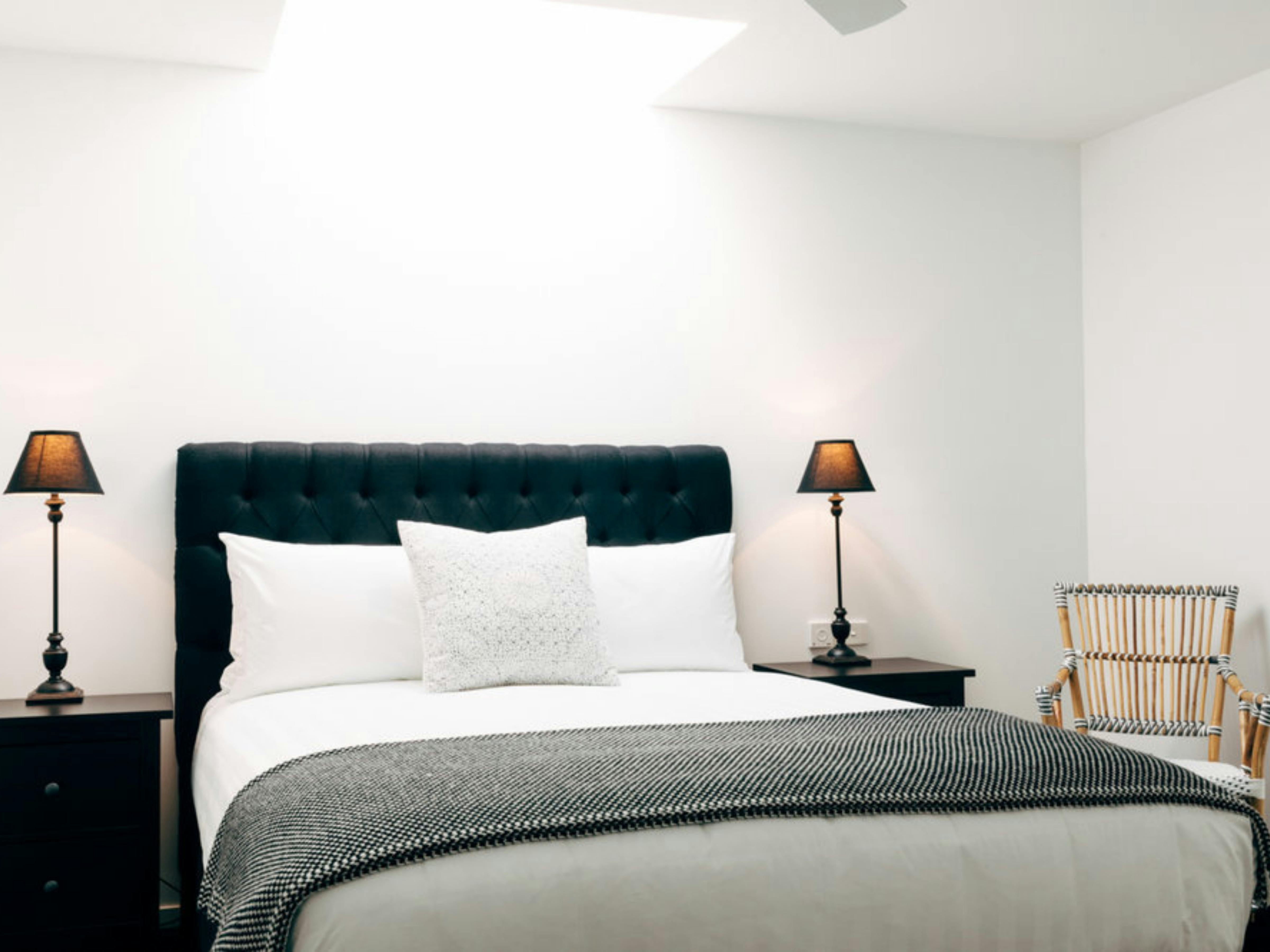 Corryong Accommodation - Milton Boutique Accommodation - Boutique Apartment Bedroom