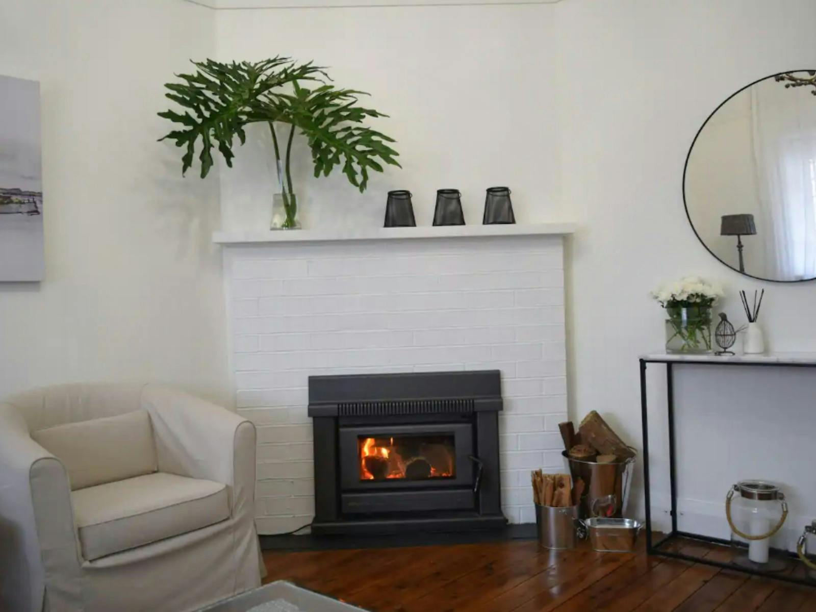 Fitzroy House Cowra Cottages NSW Holidays & Things