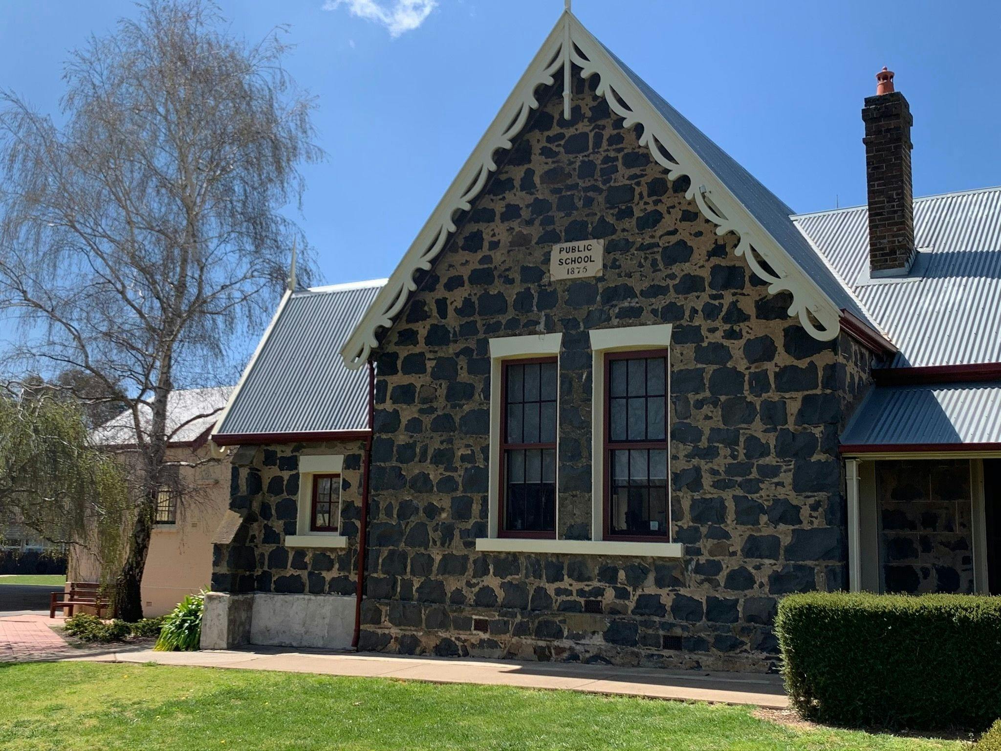 Bluestone school, Millthorpe