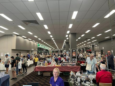 Wentworth Park Antique and Collectors Fair