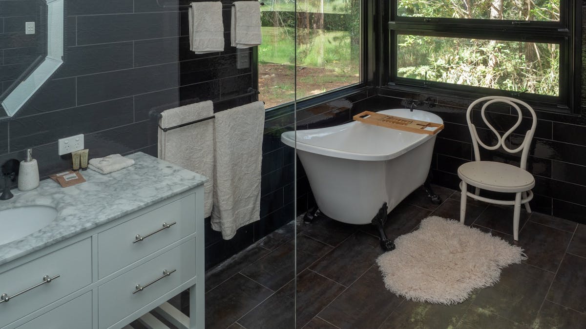 Heritage Bathtub overlooks the forest