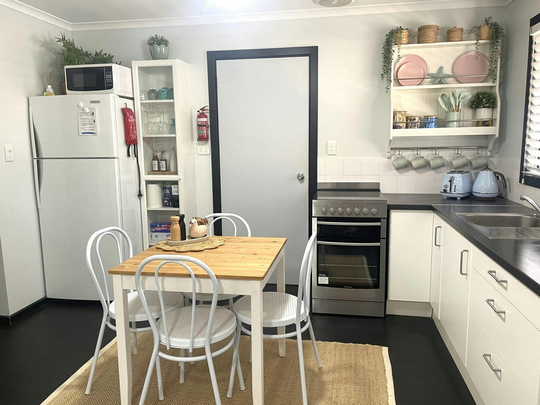 The Little Blue House, Port Victoria