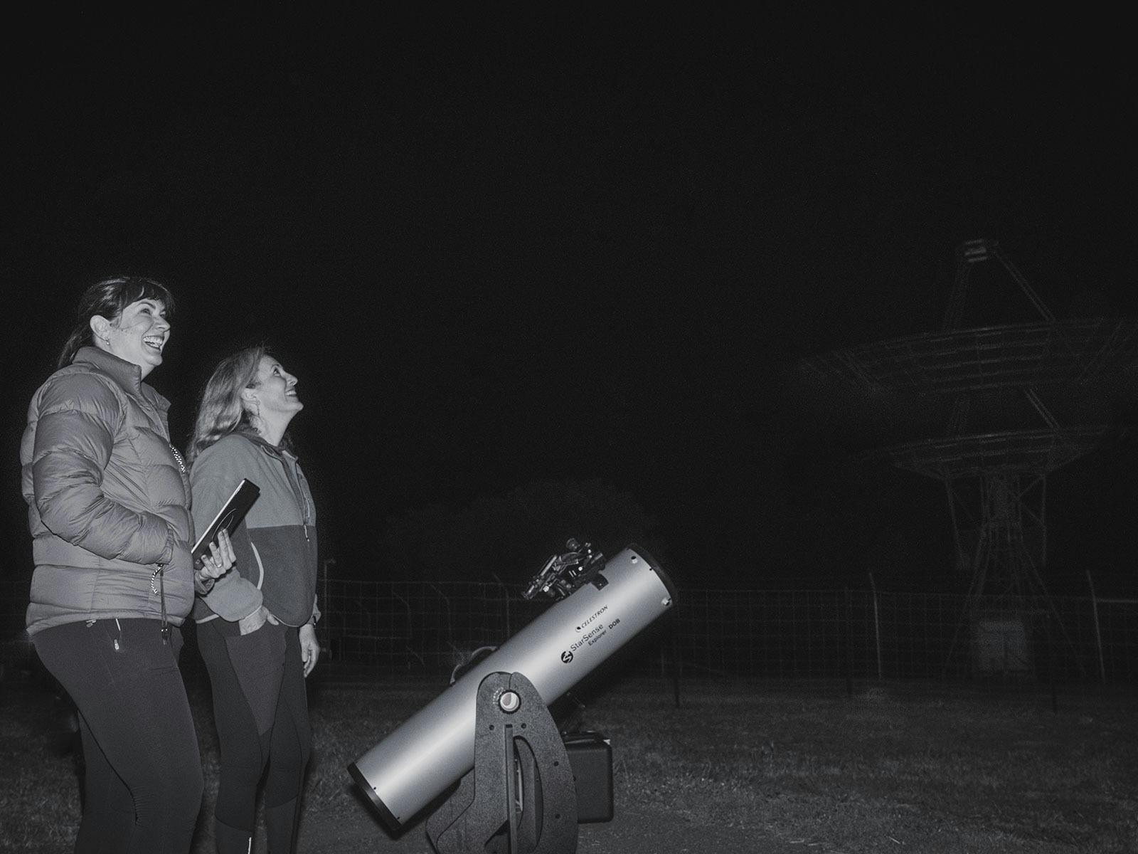 Stargazers looking at the galaxy