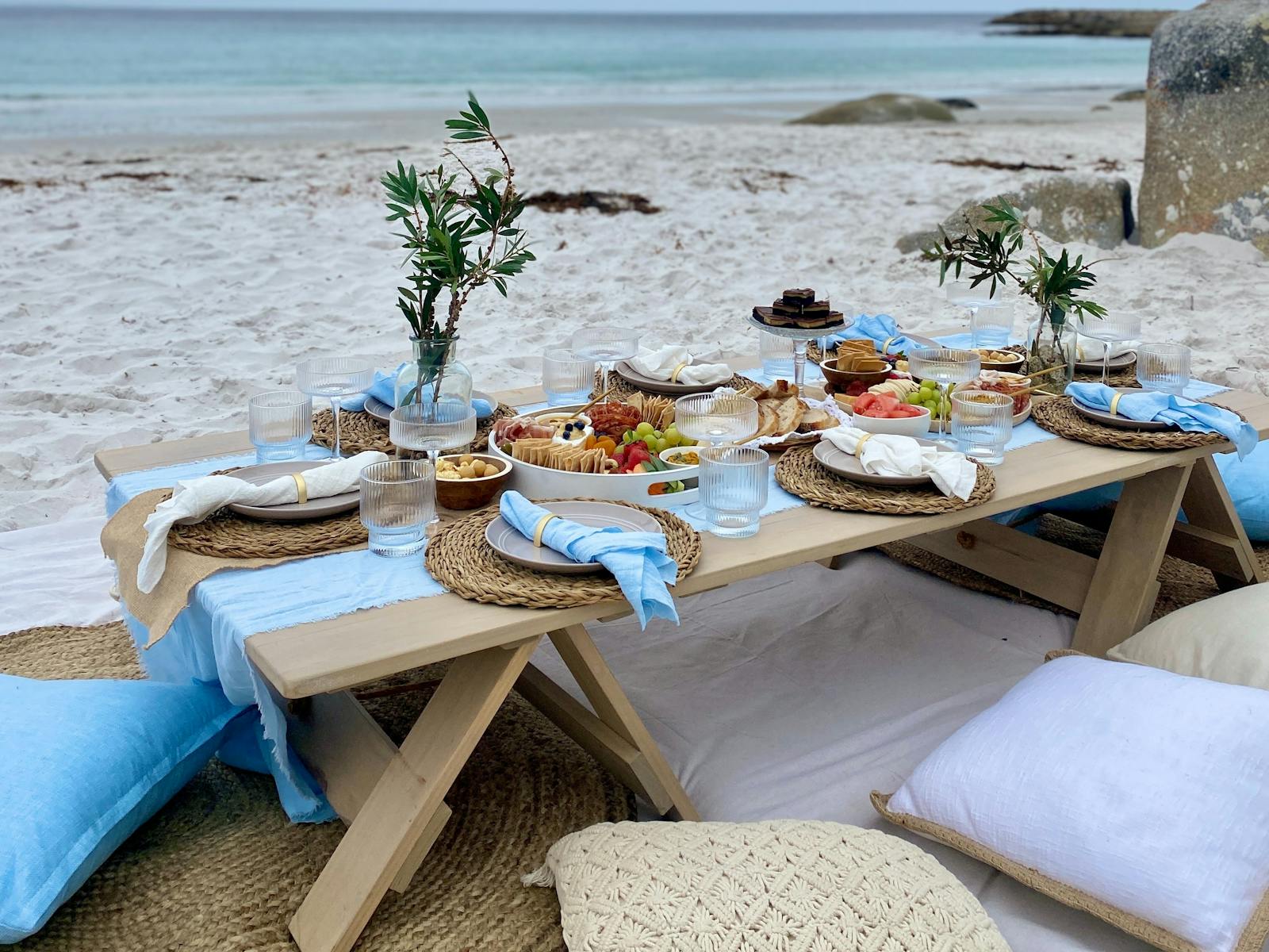 Pop Up Picnic in Binalong Bay, East Coast Tasmania