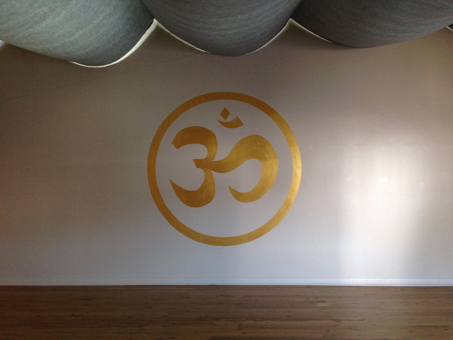 Om symbol