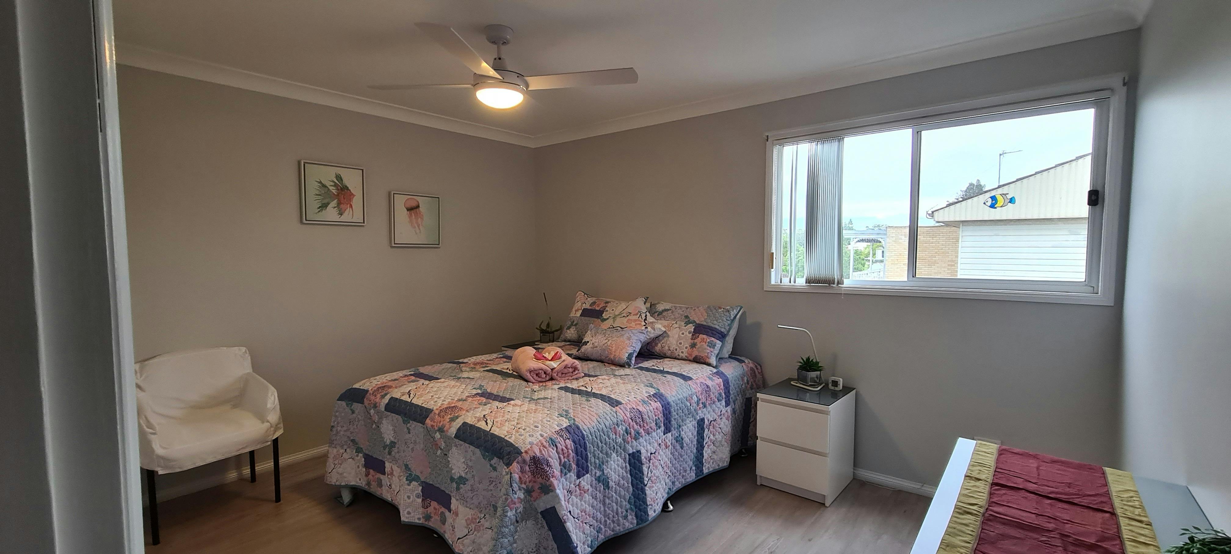 Main queen bedded room