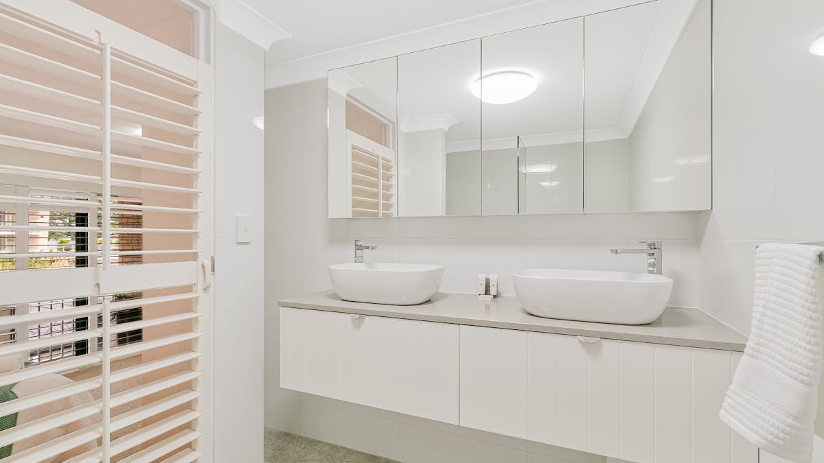 Ensuite bathroom