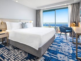 Seaside Suite at Crowne Plaza Sydney Coogee Beach