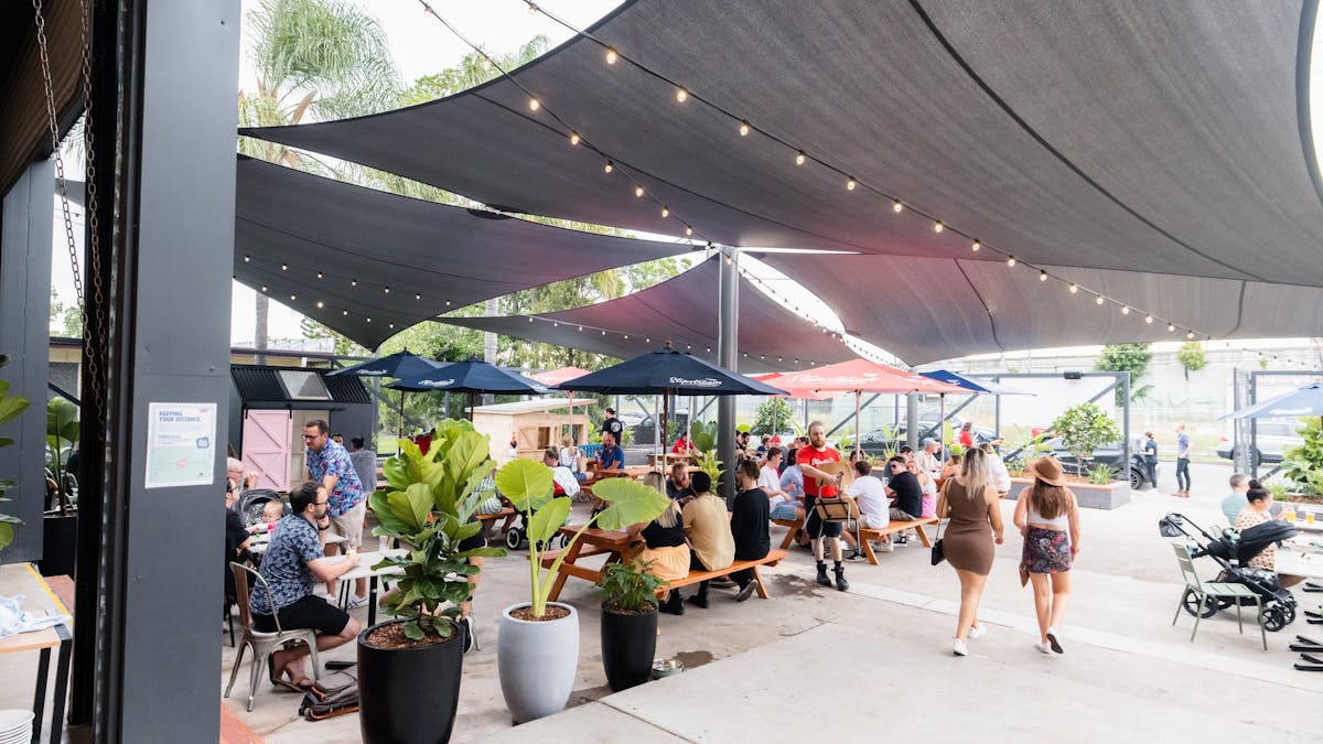 Slipstream Brewing outdoor beer garden