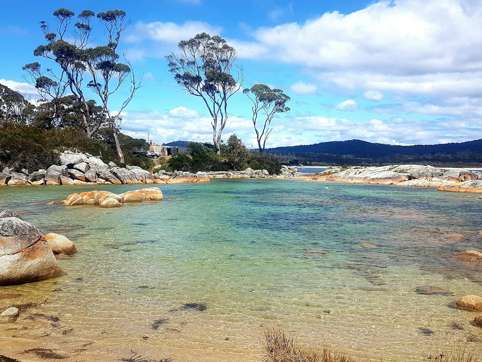 Bay of Fires Pack-Free Walk by Life's An Adventure