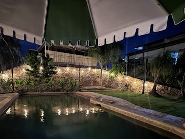 Townsville Relaxing Resort Vibe cool quiet romantic