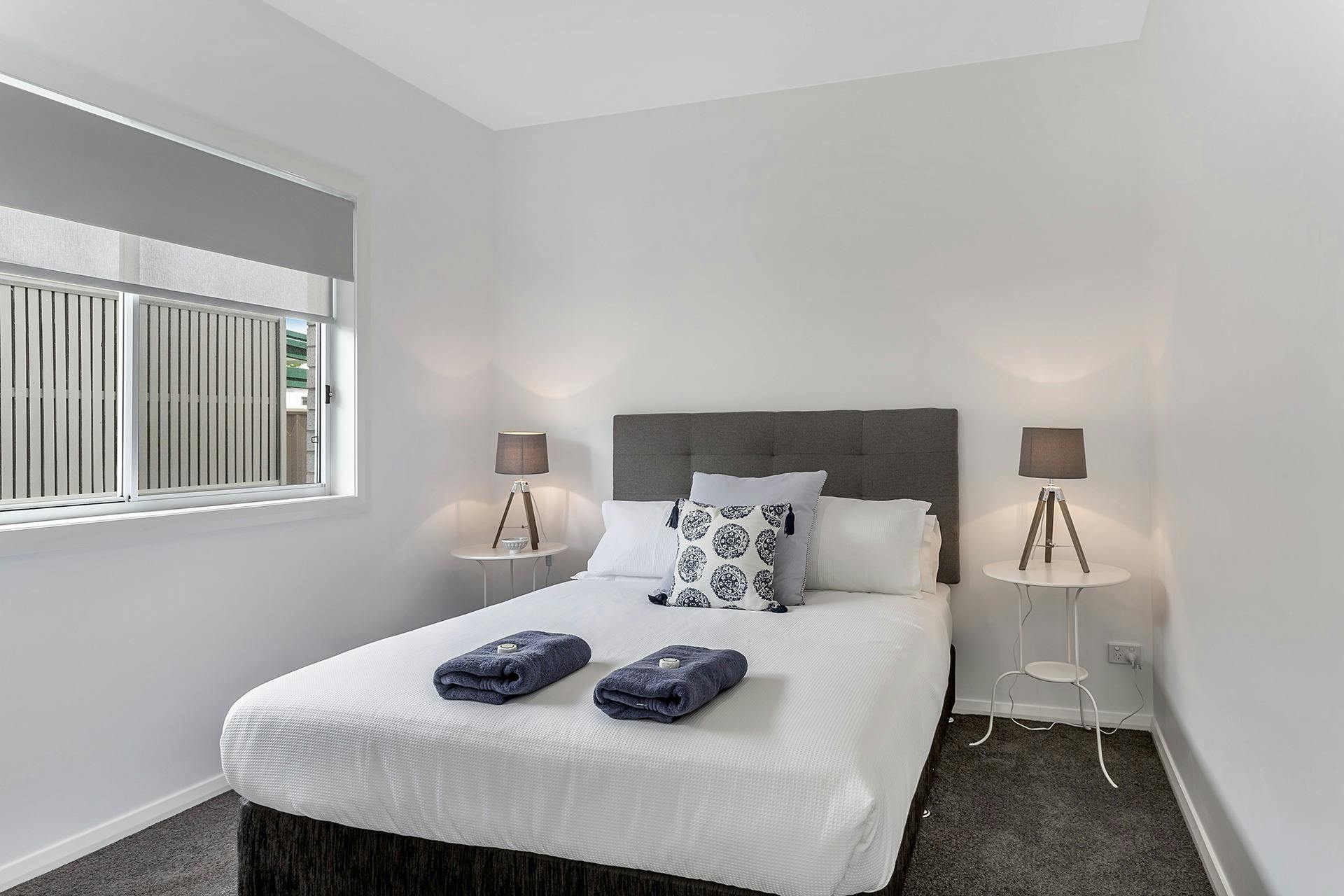 Second queen bedroom with lux linen