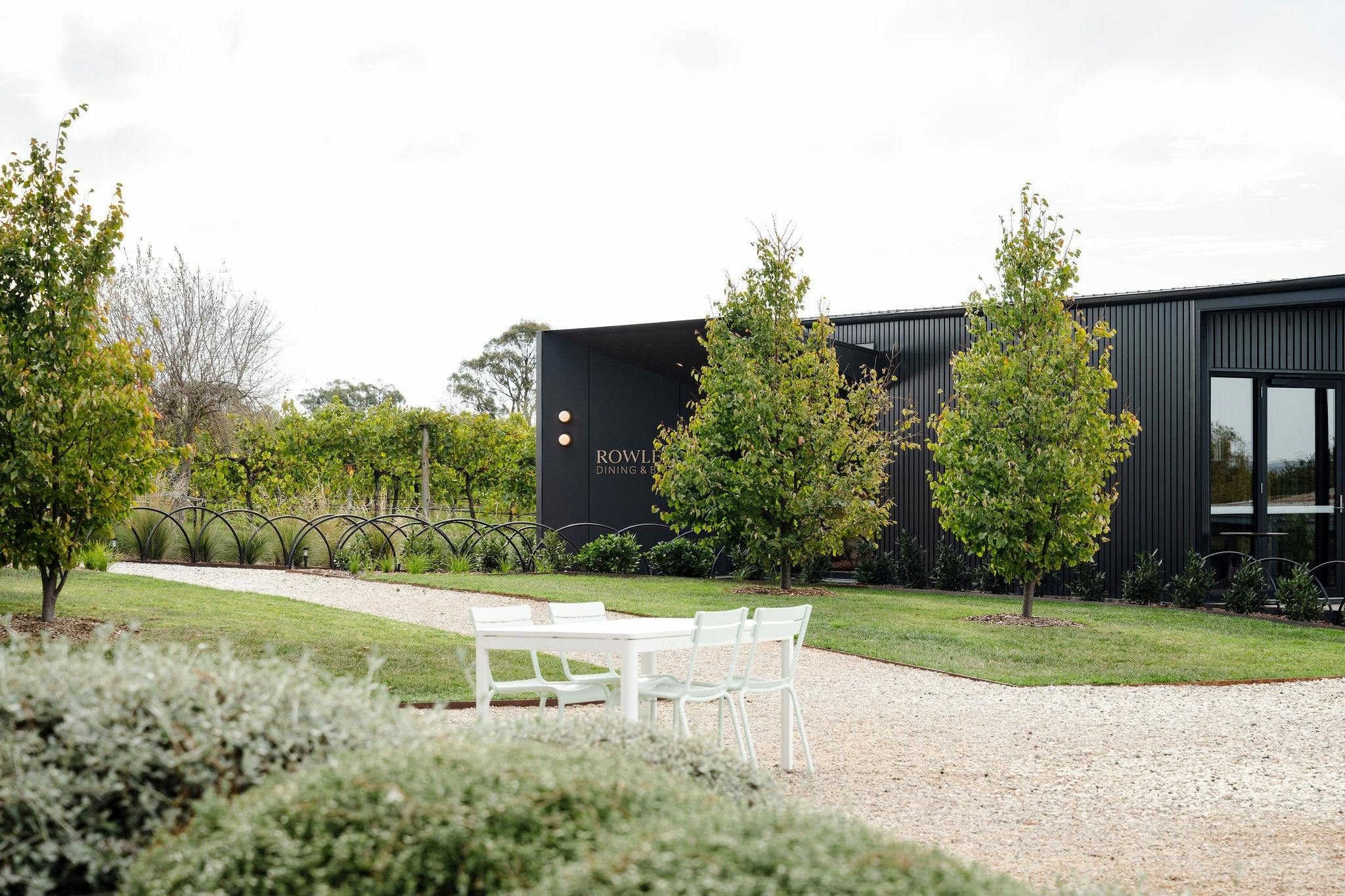 Rowlee Dining and Bar