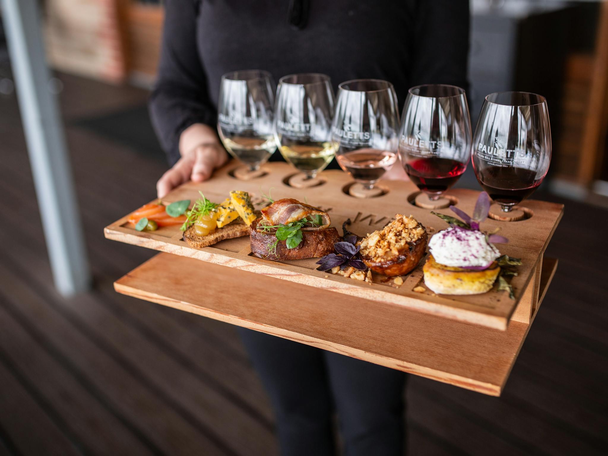 Pauletts Canape & Wine Flight Experience