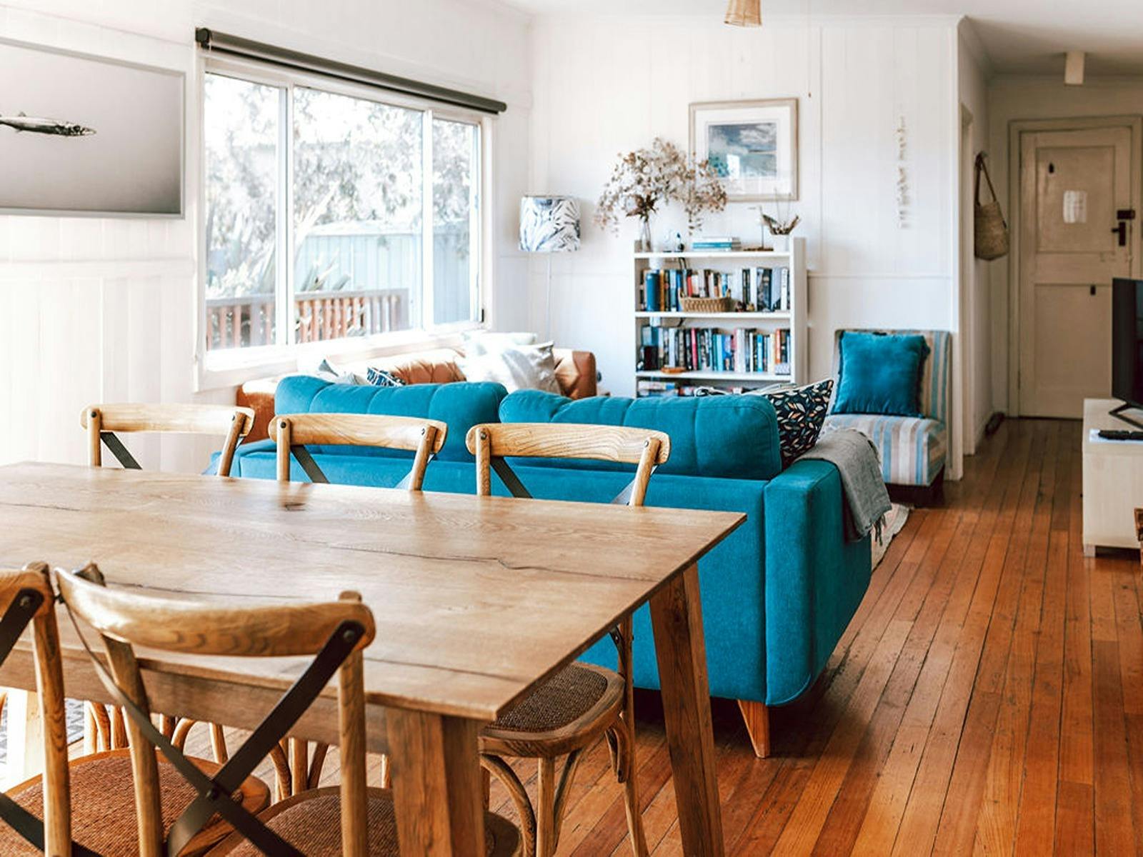 Open plan kitchen, dining, living